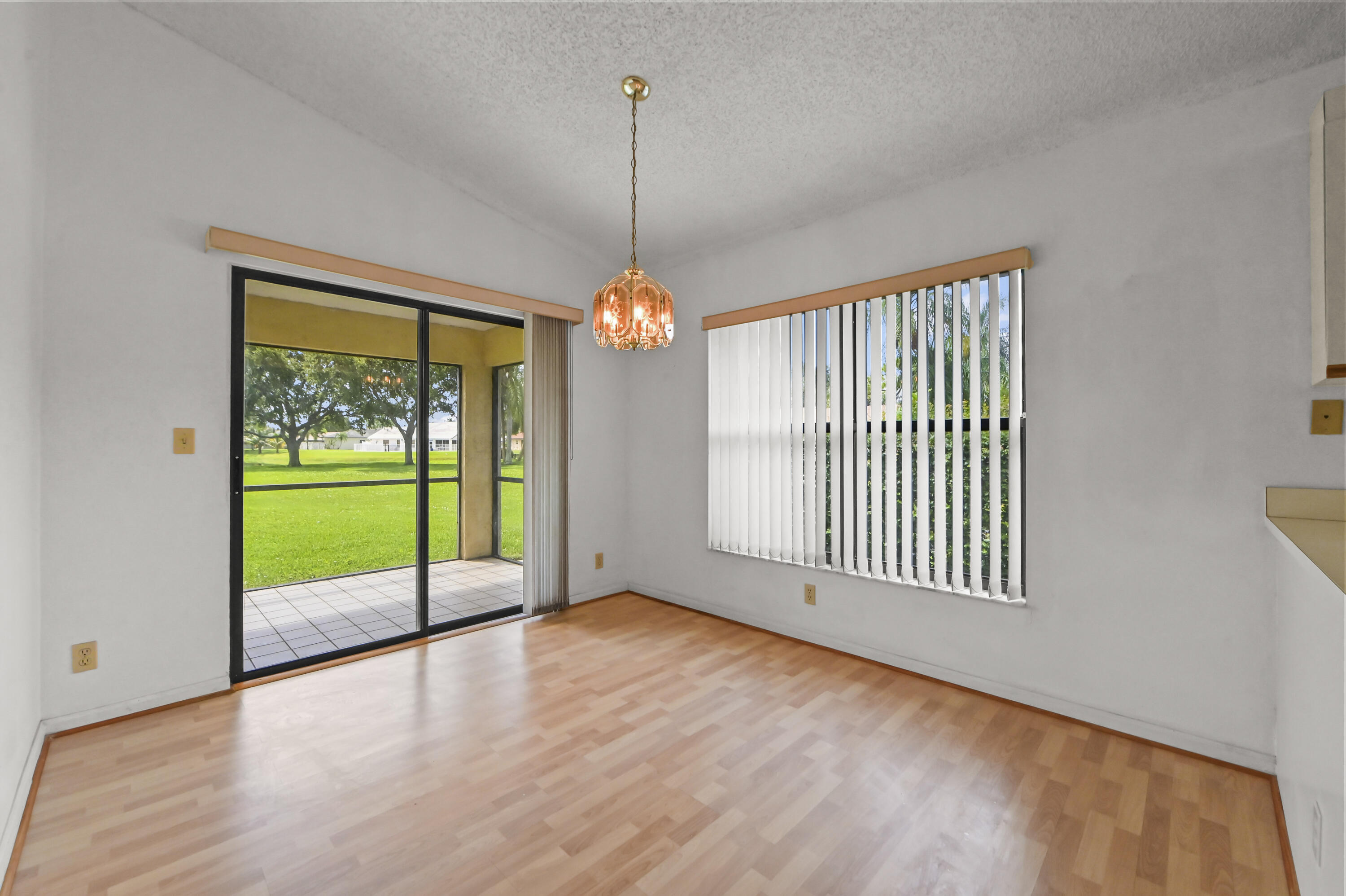 TRADEWINDS AT DOS LAGOS - Residential