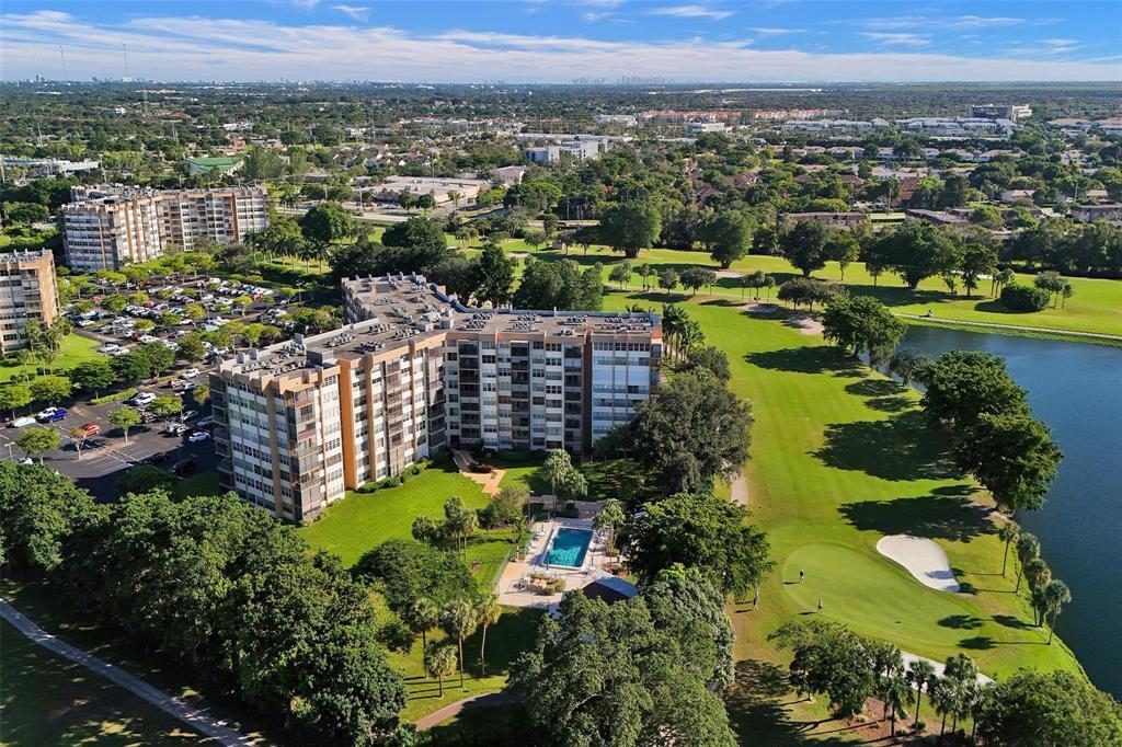 PARK PLACE CONDOMINIUM NO FIVE - Residential
