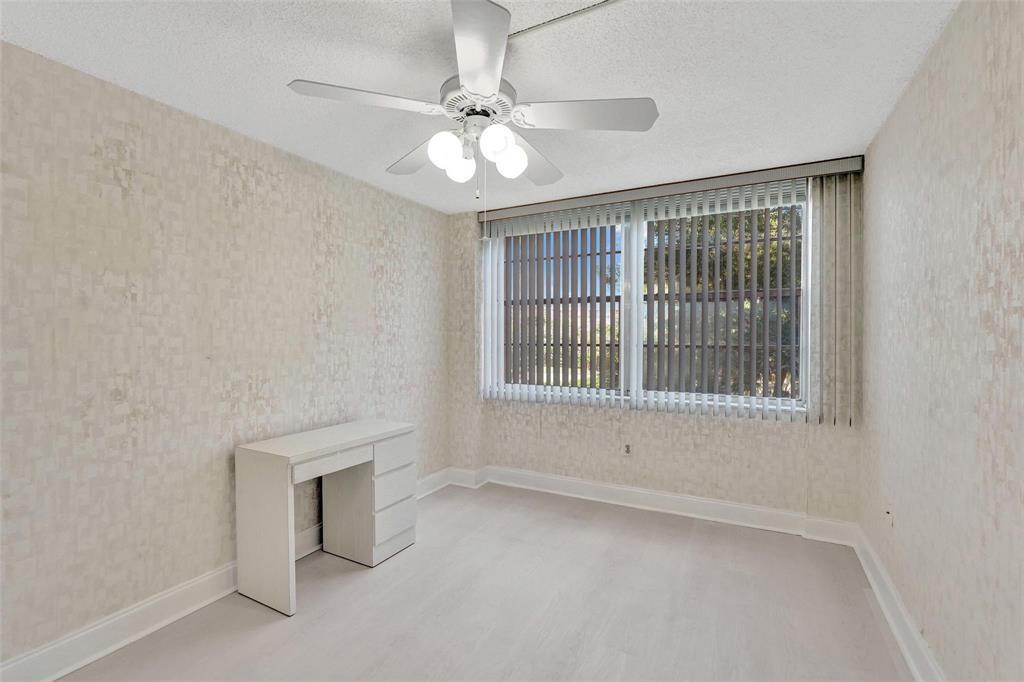 PARK PLACE CONDOMINIUM NO FIVE - Residential