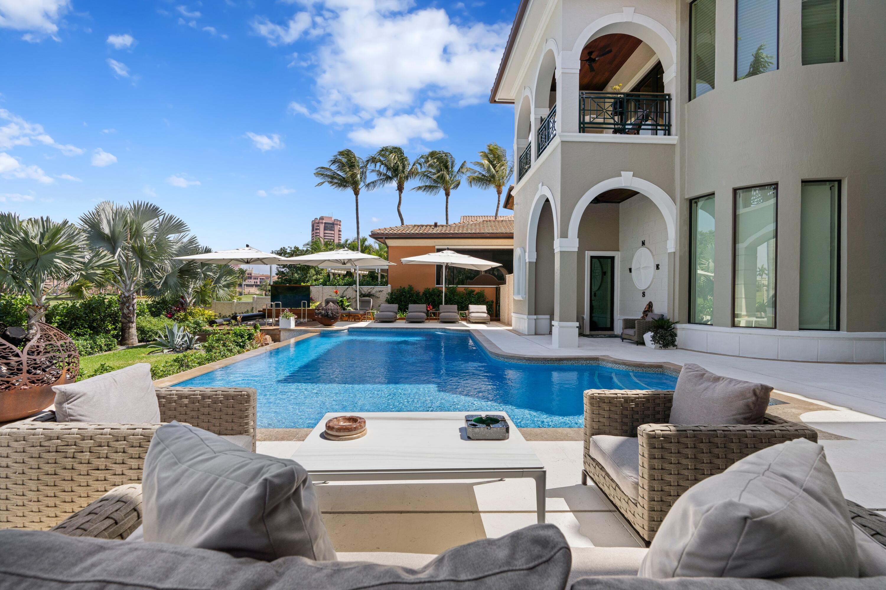 MIZNER LAKE ESTATES - Residential
