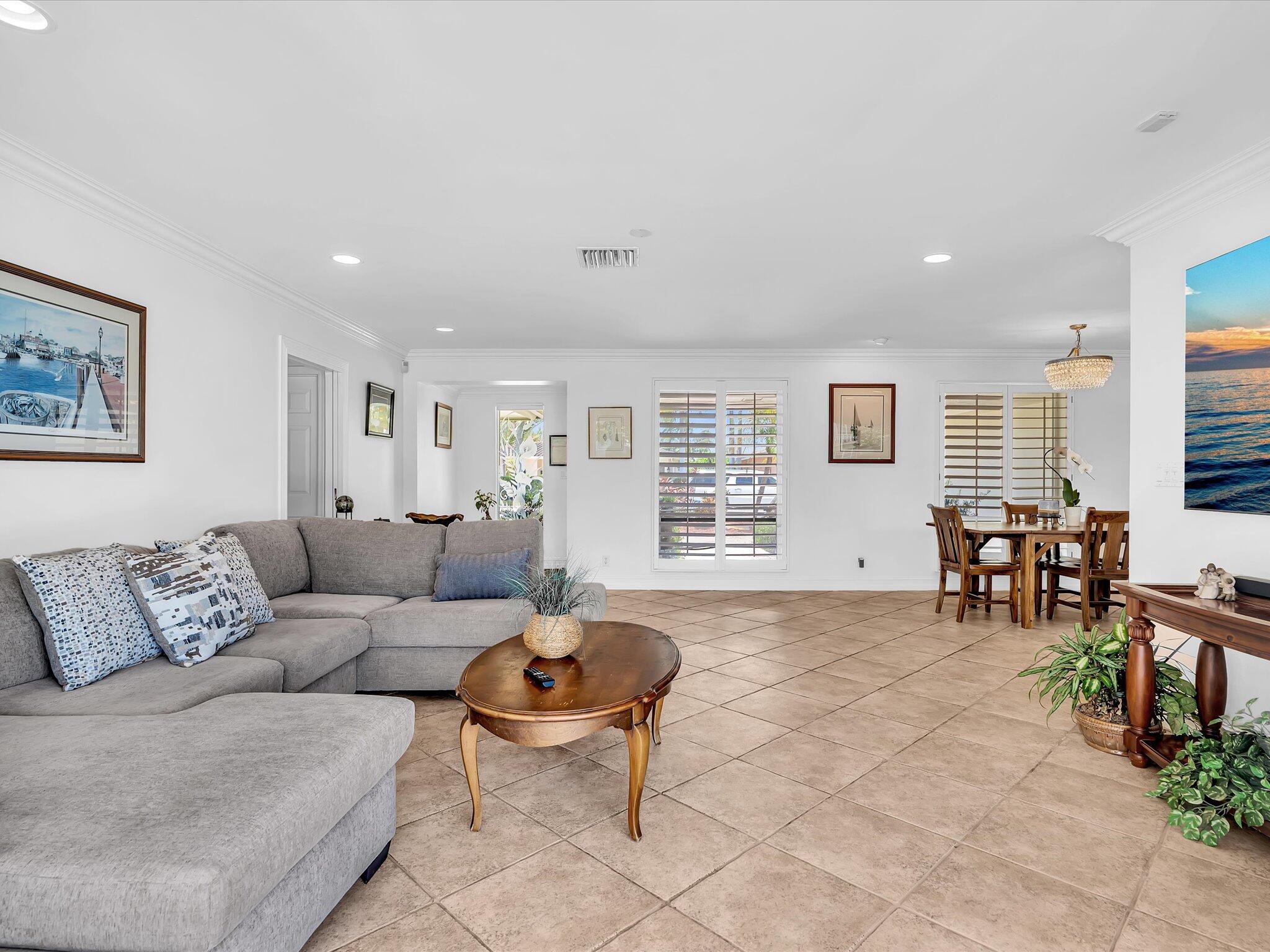 THE LANDINGS FIRST SEC - Residential