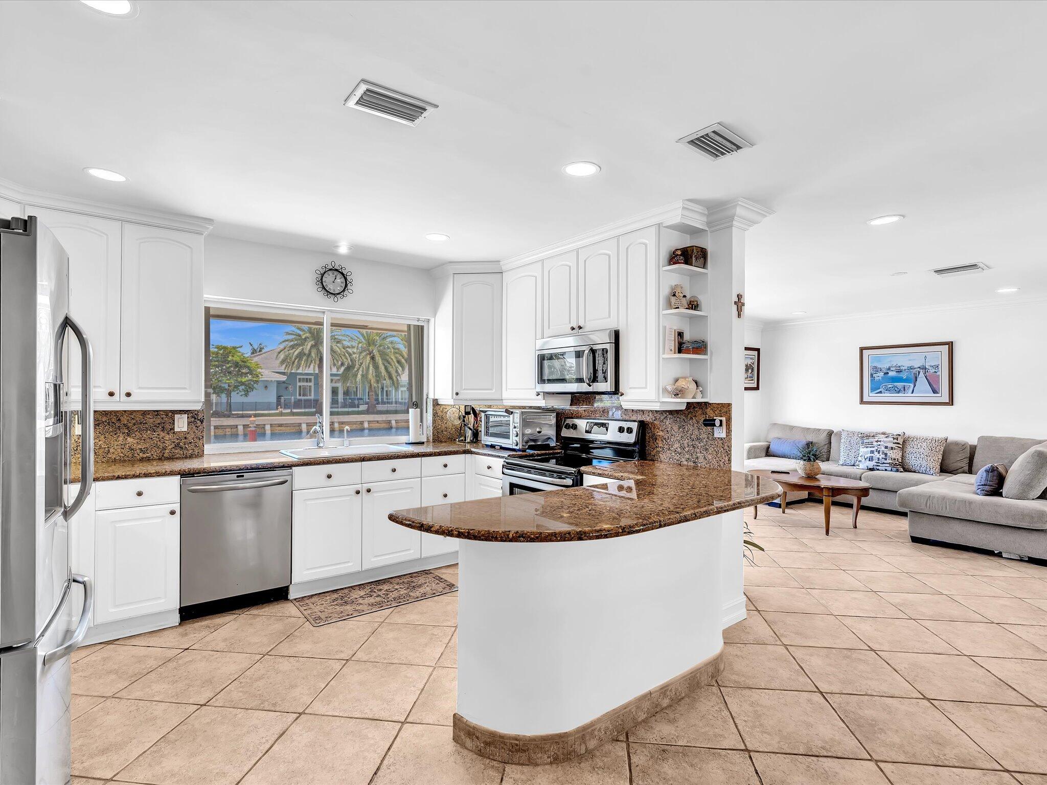 THE LANDINGS FIRST SEC - Residential