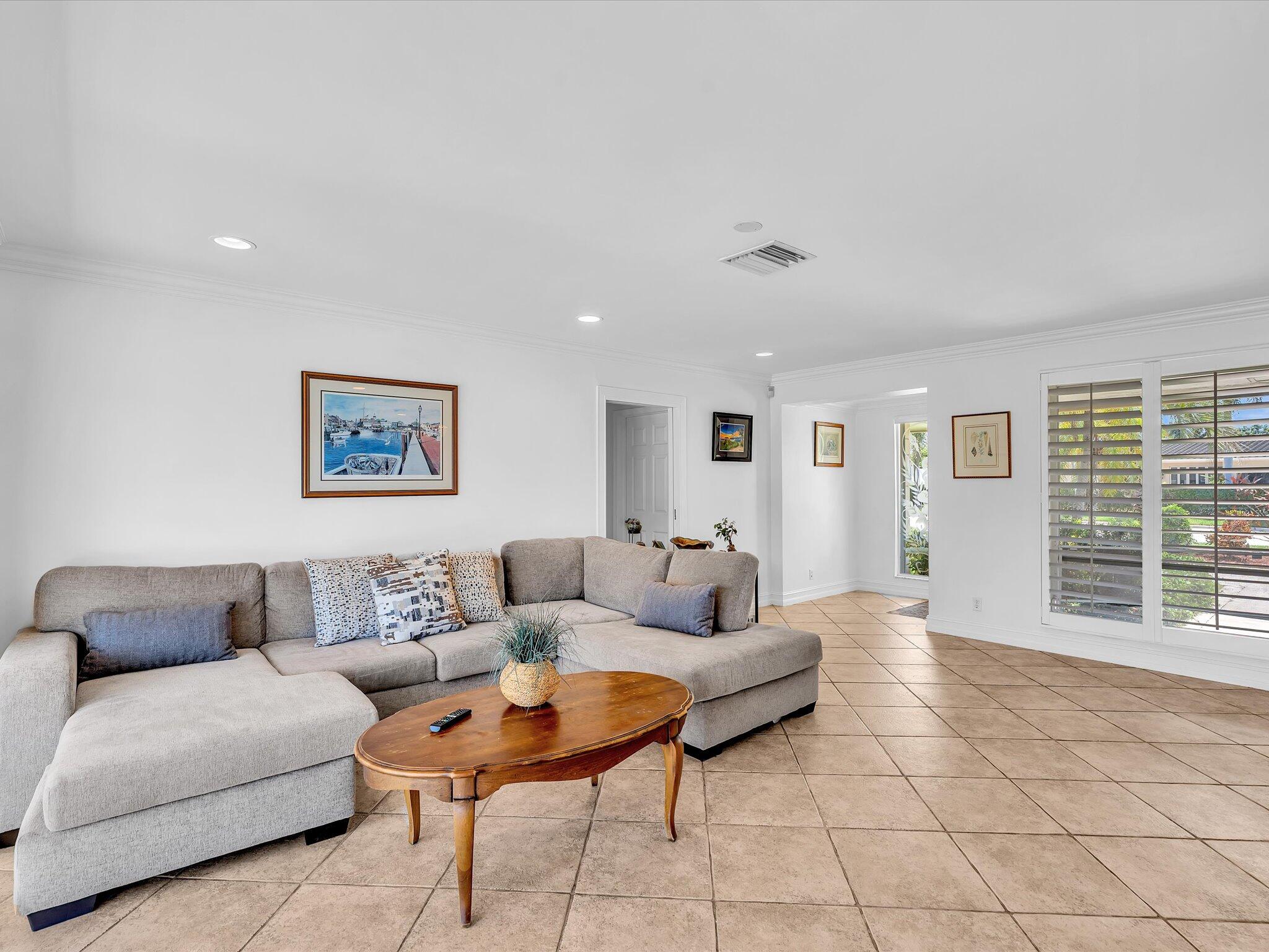 THE LANDINGS FIRST SEC - Residential