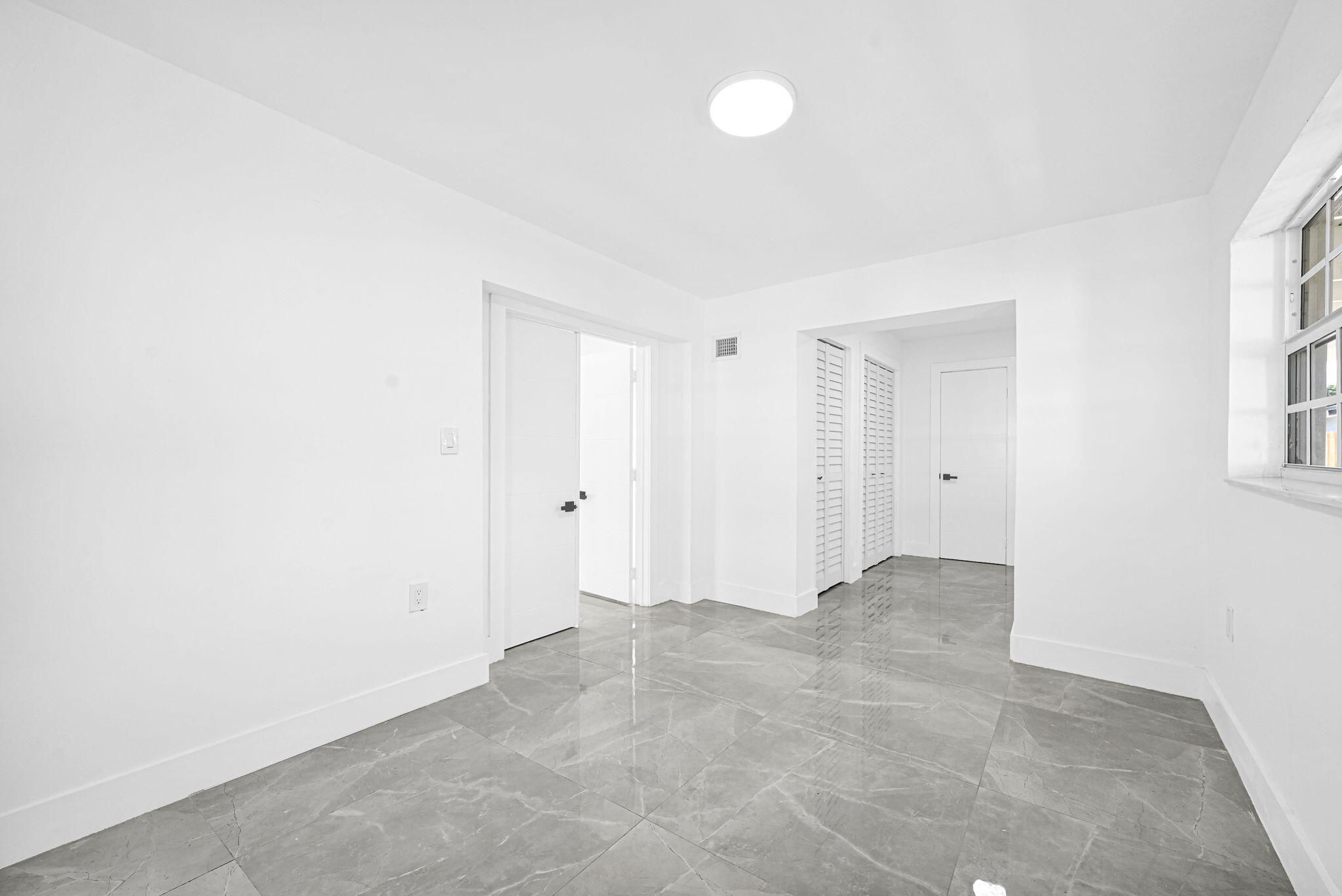 WESTWOOD LAKE 2ND ADDN - Residential