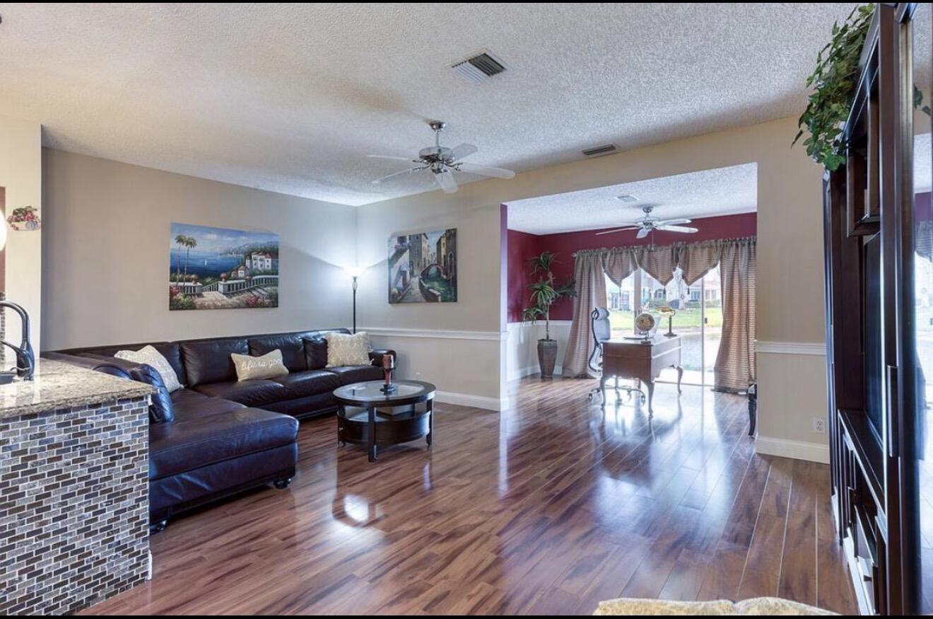 BOCA GARDENS 3 - Residential Lease