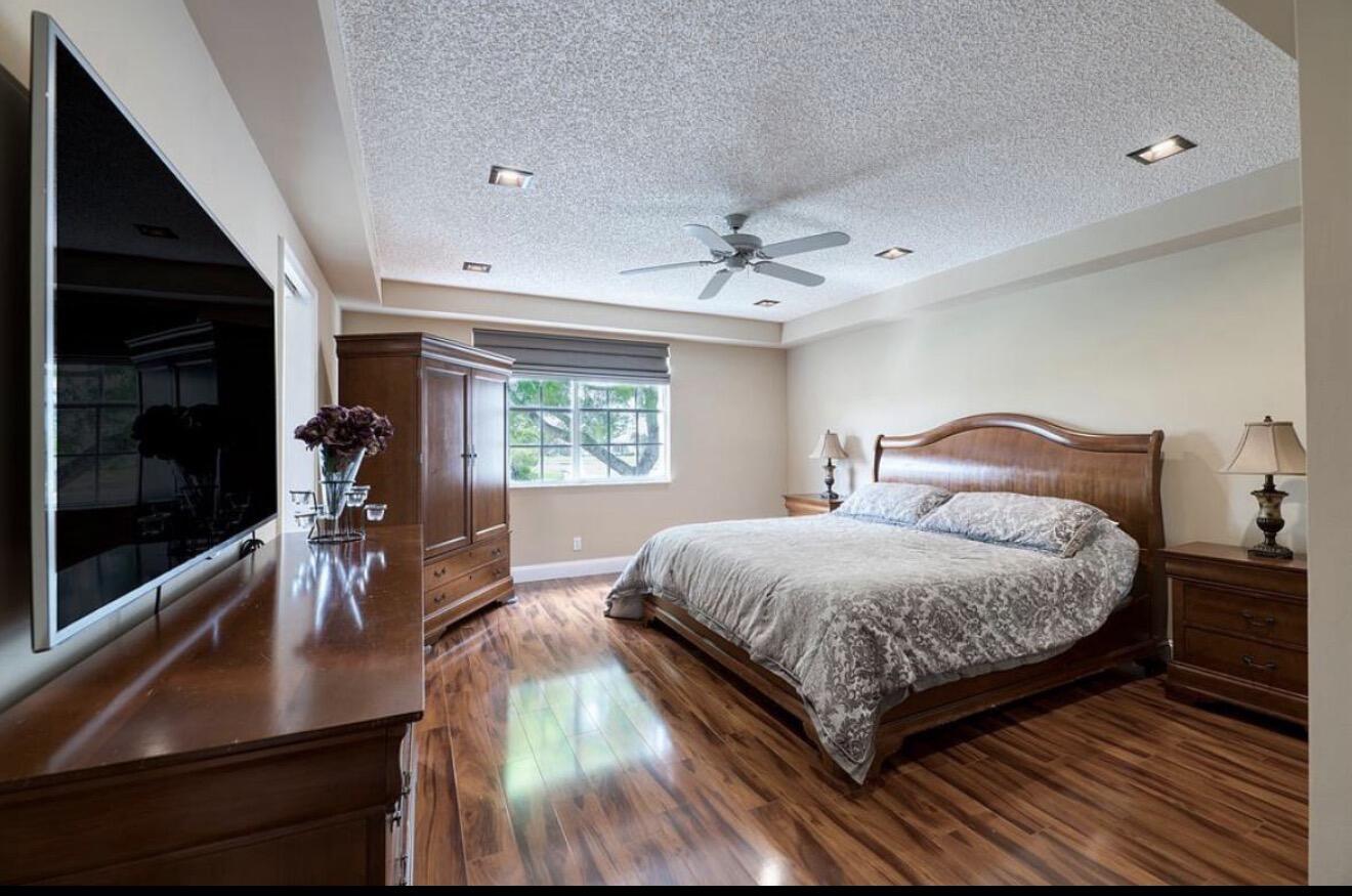 BOCA GARDENS 3 - Residential Lease