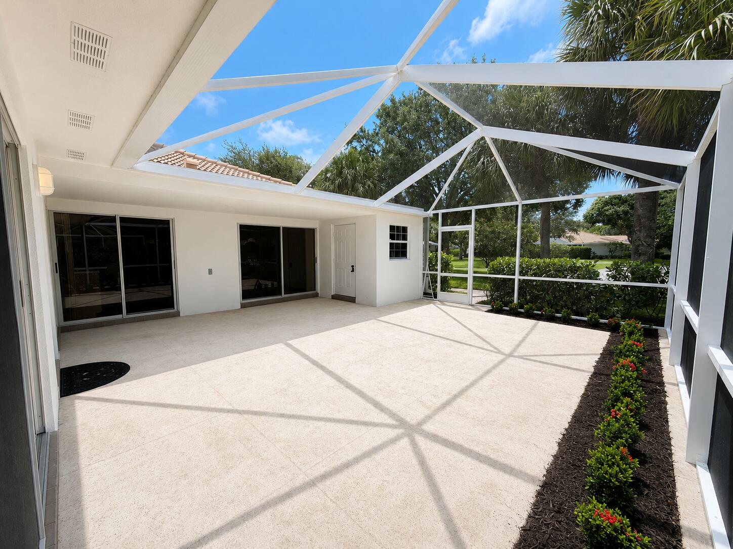 OAKS-SUNTERRACE 3 - Residential Lease