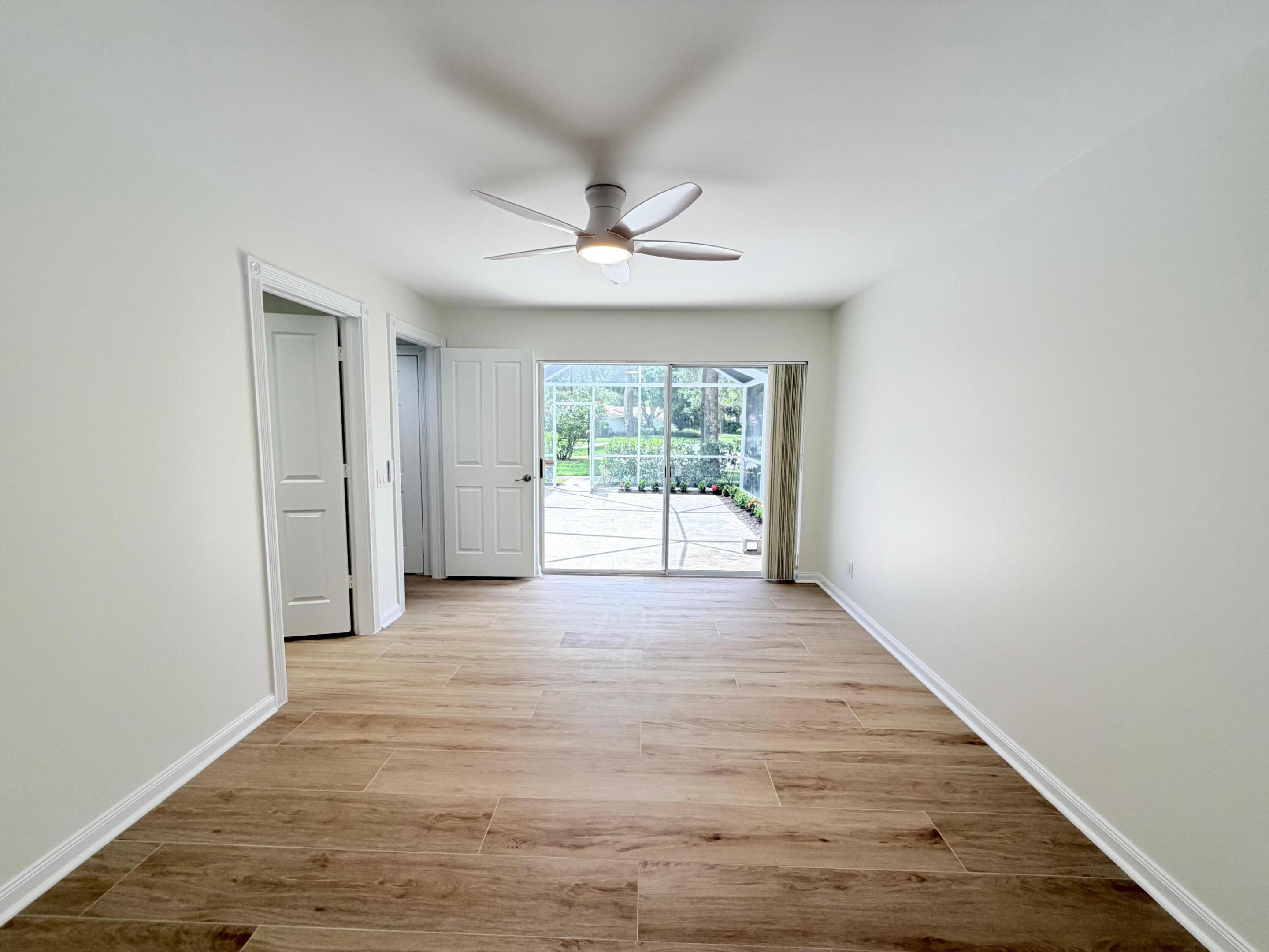 OAKS-SUNTERRACE 3 - Residential Lease