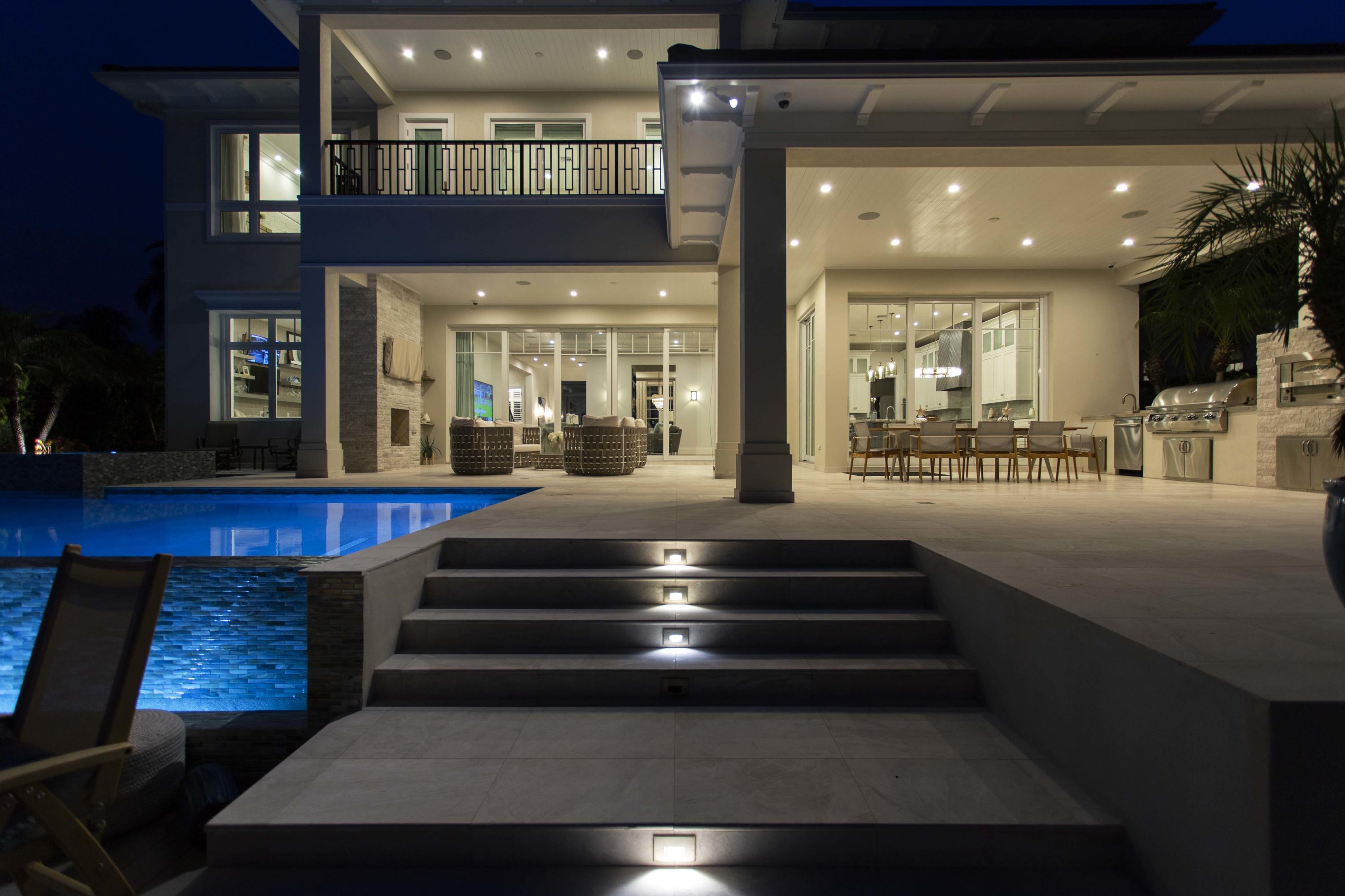 LAKE ROGERS ISLE UNIT E - Residential