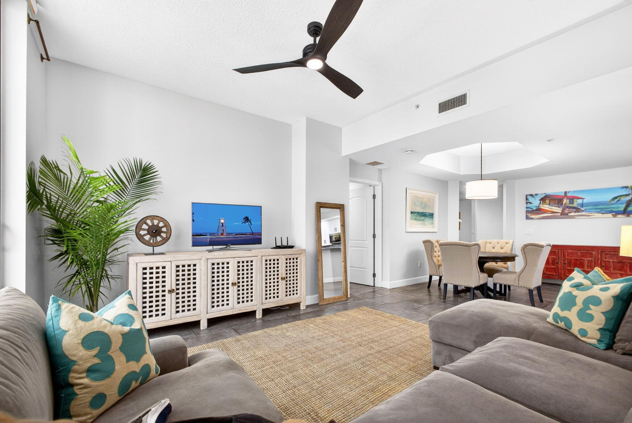ONE CITY PLAZA CONDO - Residential