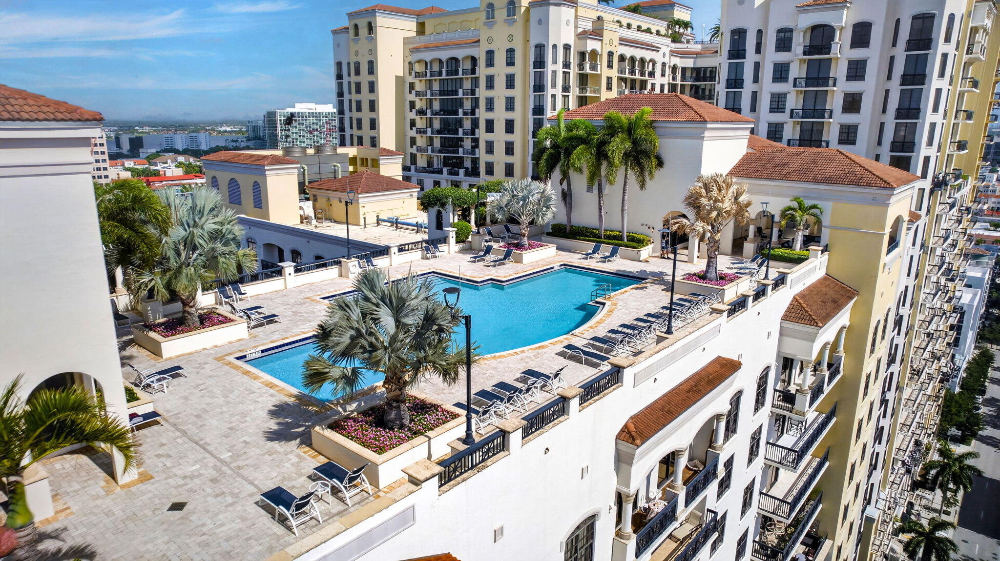 ONE CITY PLAZA CONDO - Residential