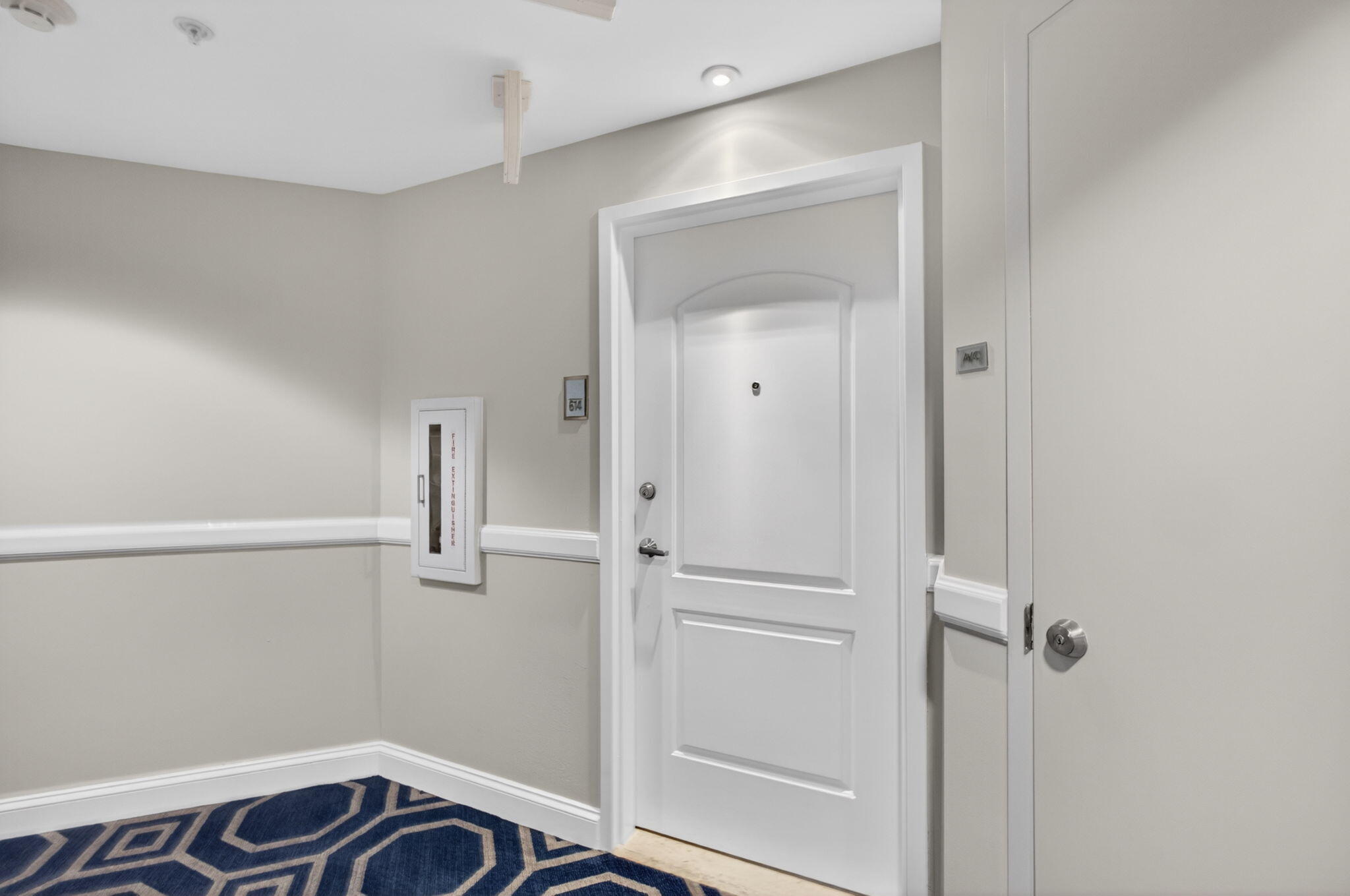 ONE CITY PLAZA CONDO - Residential