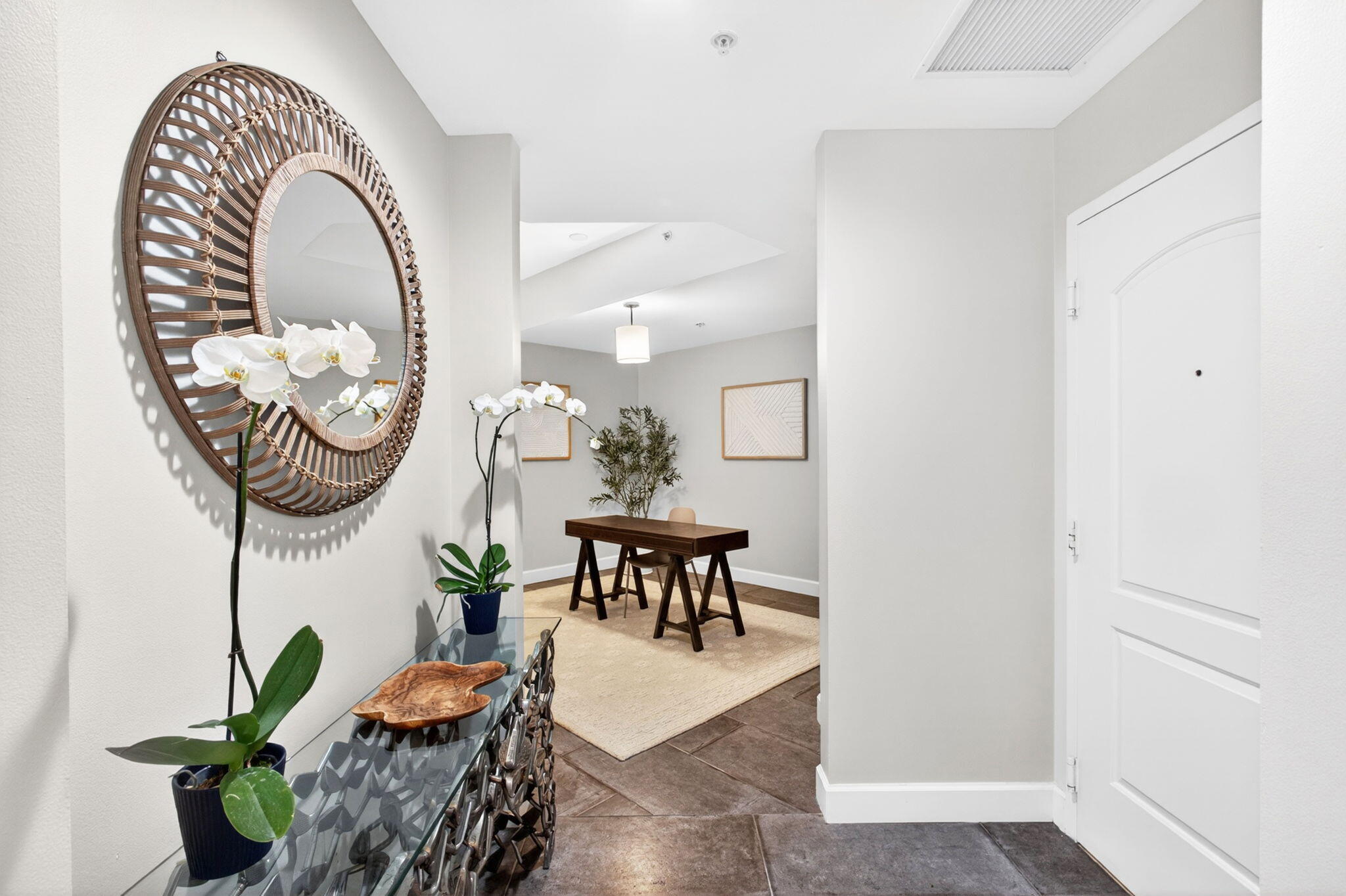 ONE CITY PLAZA CONDO - Residential