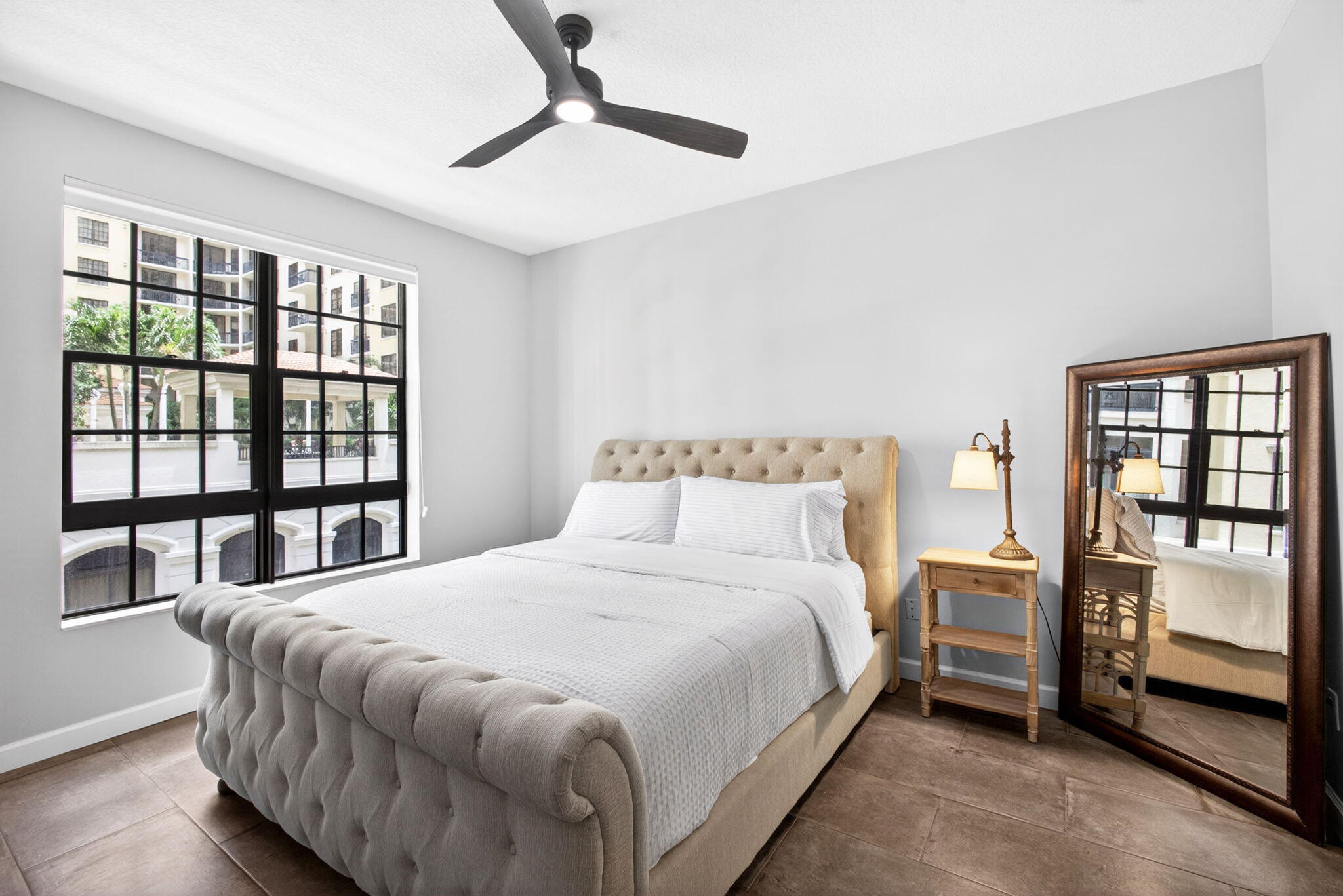 ONE CITY PLAZA CONDO - Residential