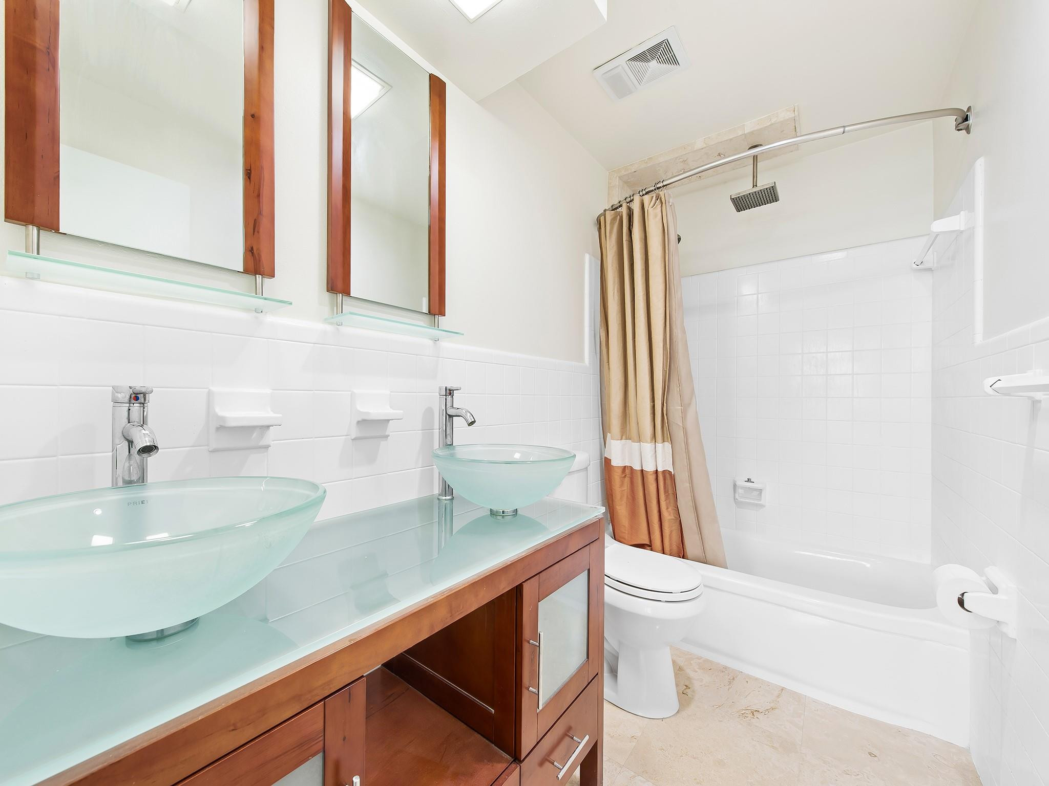 CORAL RIDGE TOWERS CO-OP - Residential