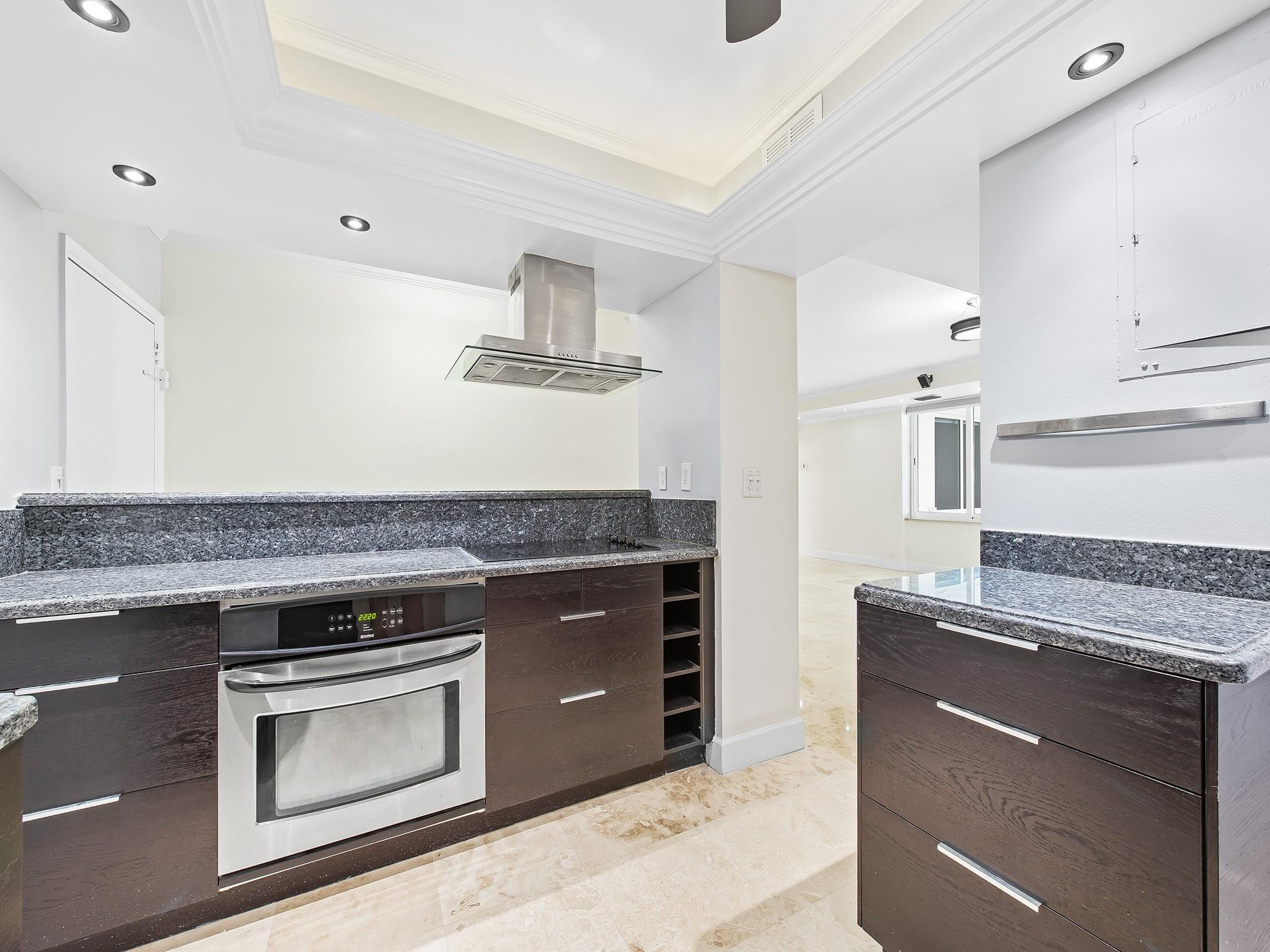 CORAL RIDGE TOWERS CO-OP - Residential