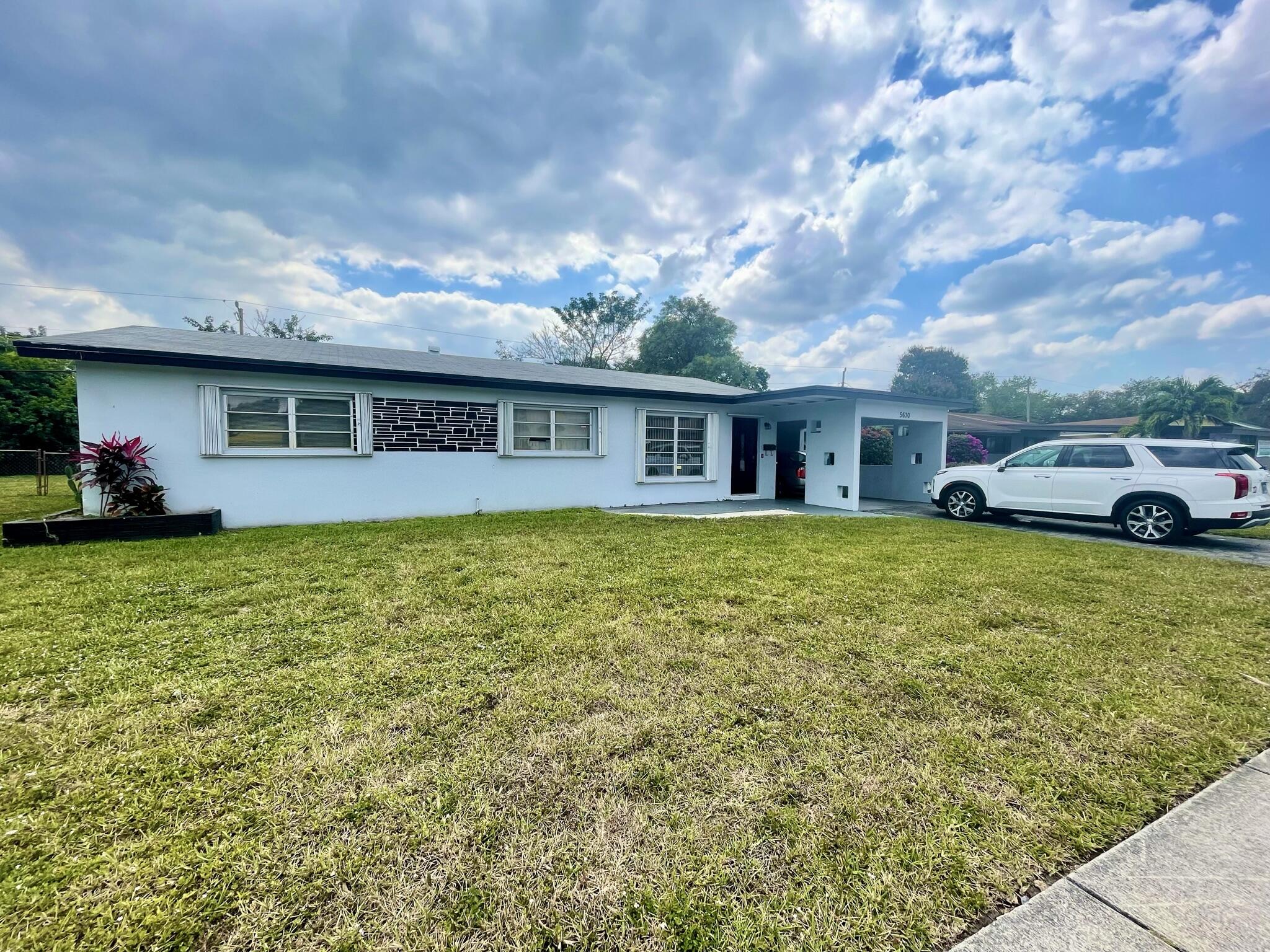 Lawn Acres 36-3 B - Residential Lease