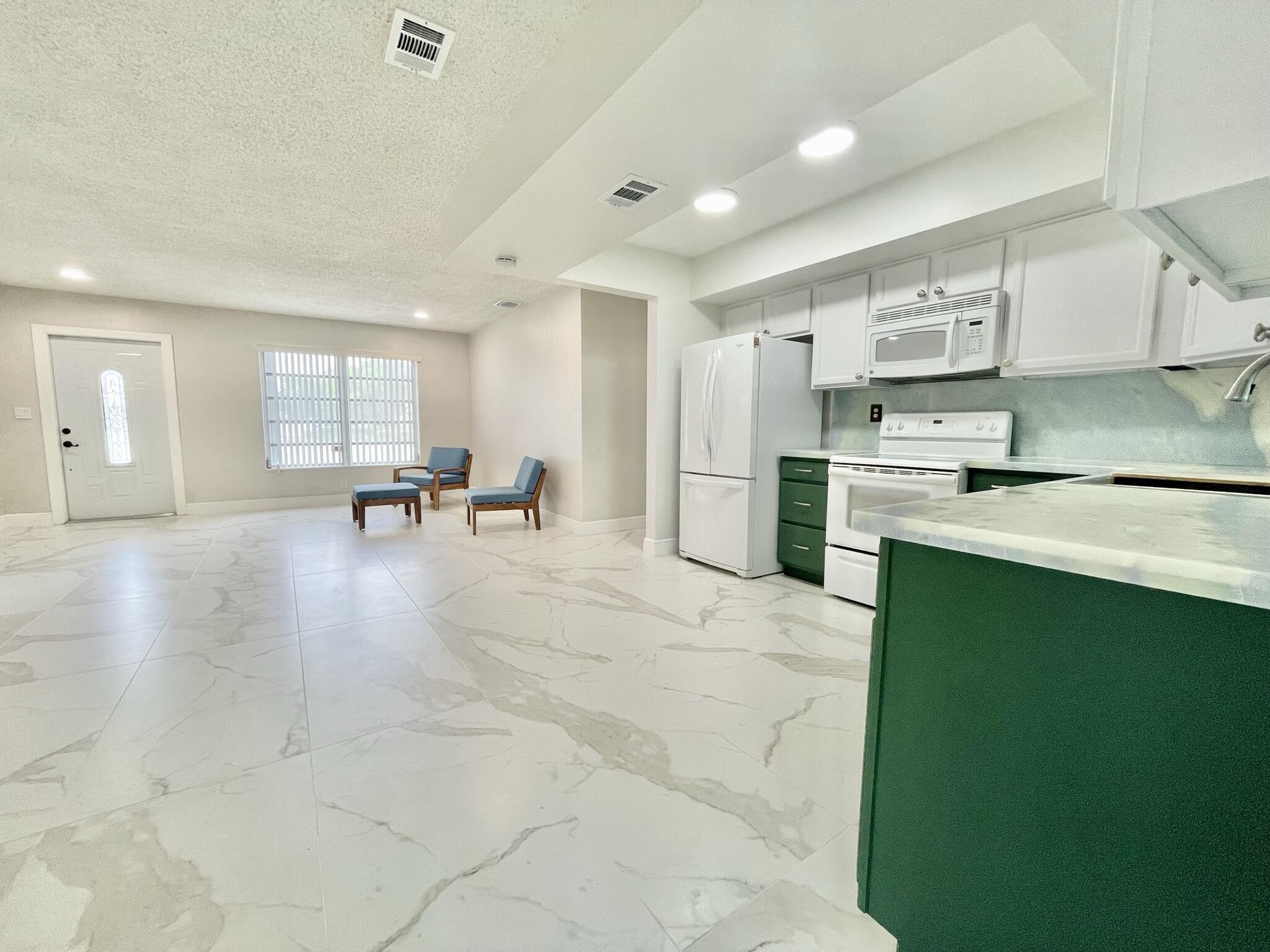Lawn Acres 36-3 B - Residential Lease