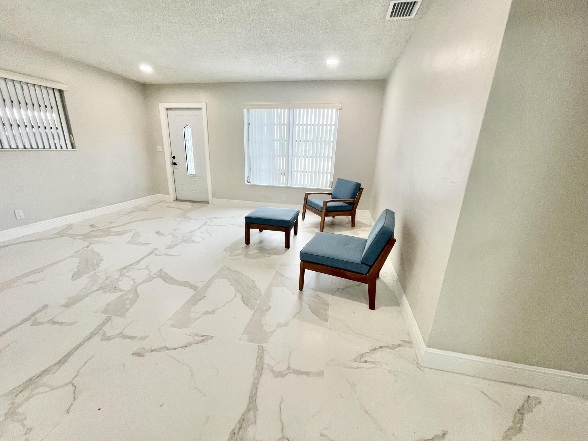 Lawn Acres 36-3 B - Residential Lease