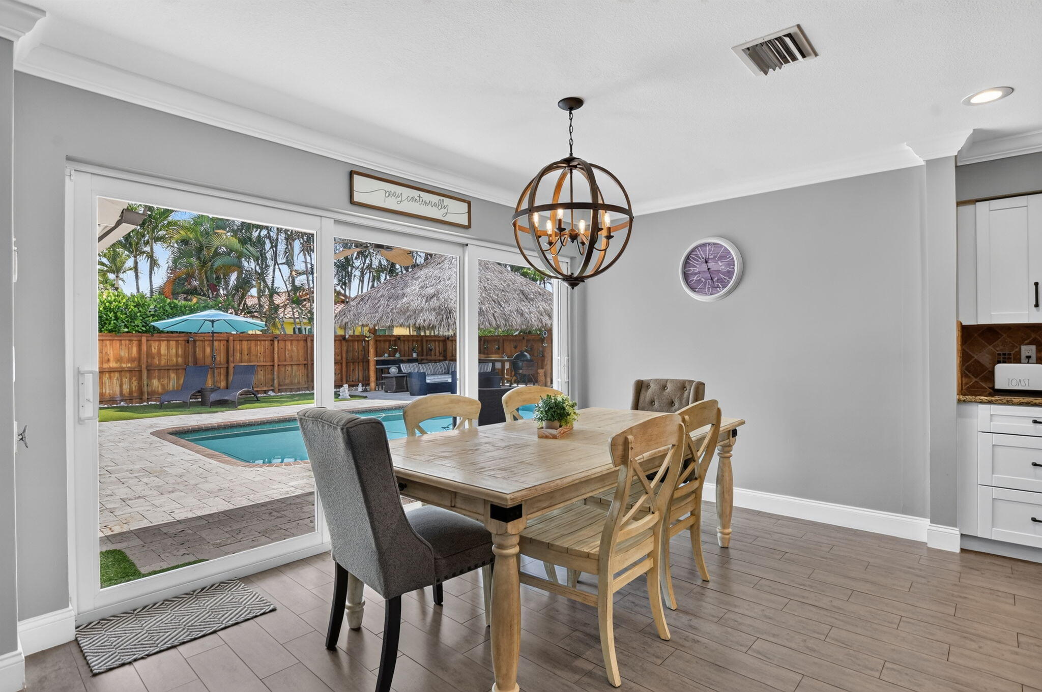 CARRIAGE HILL - Residential