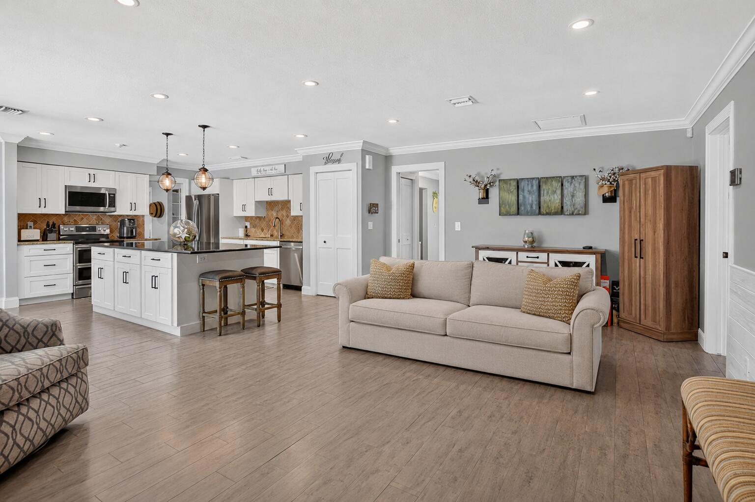 CARRIAGE HILL - Residential