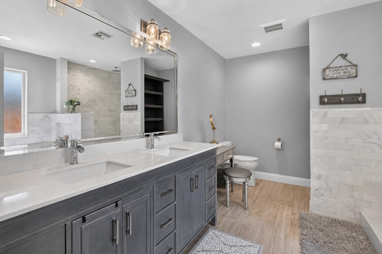 CARRIAGE HILL - Residential