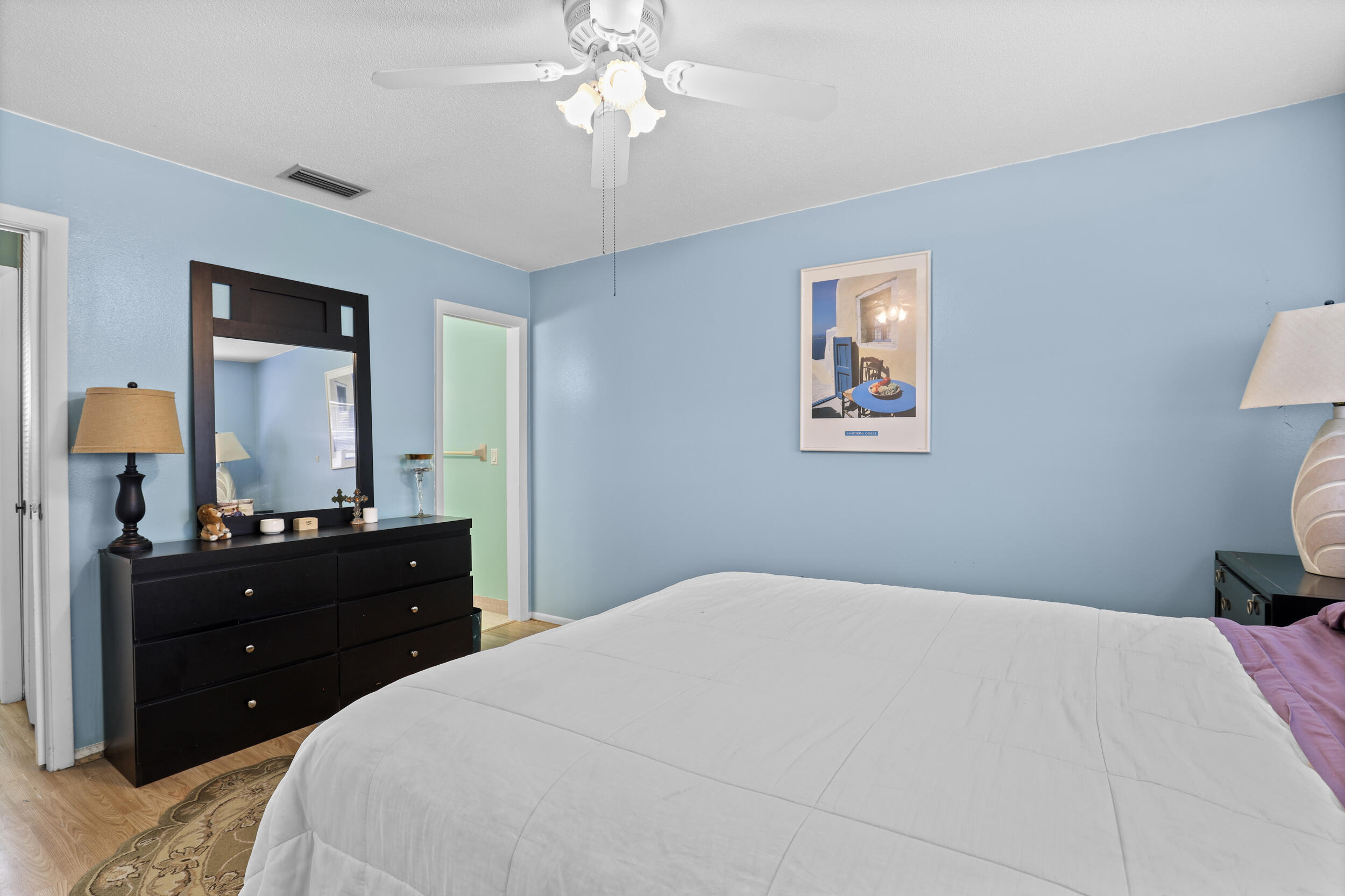 CRESTHAVEN VILLAS 7 CONDO - Residential