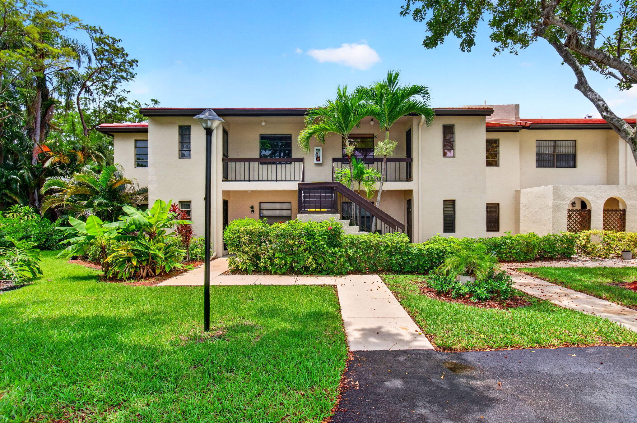 FAIRWAYS OF BOCA LAGO CONDO - Residential