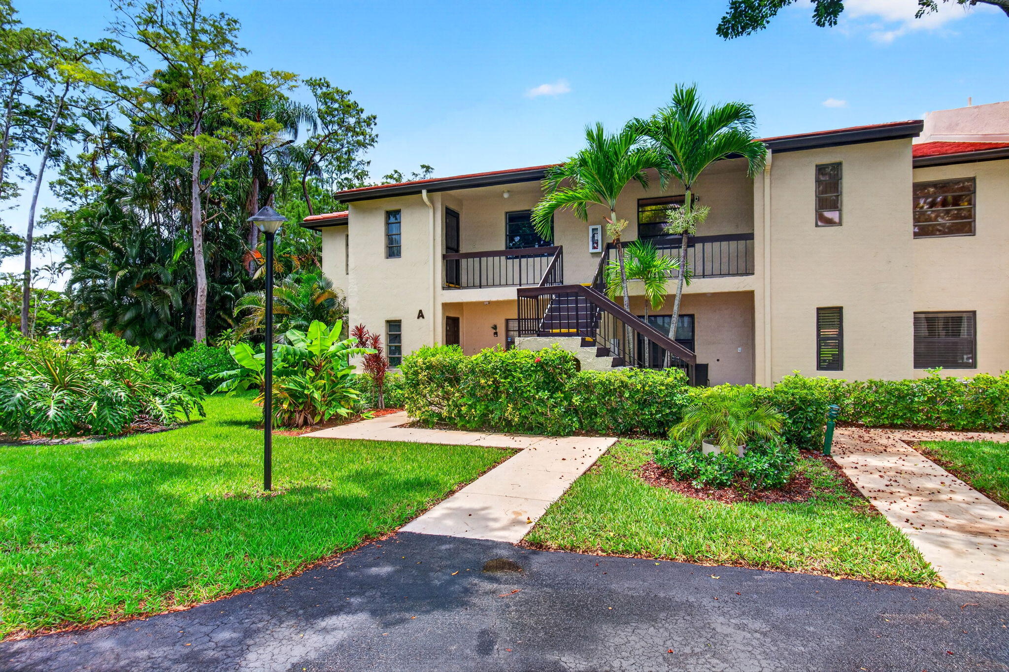 FAIRWAYS OF BOCA LAGO CONDO - Residential