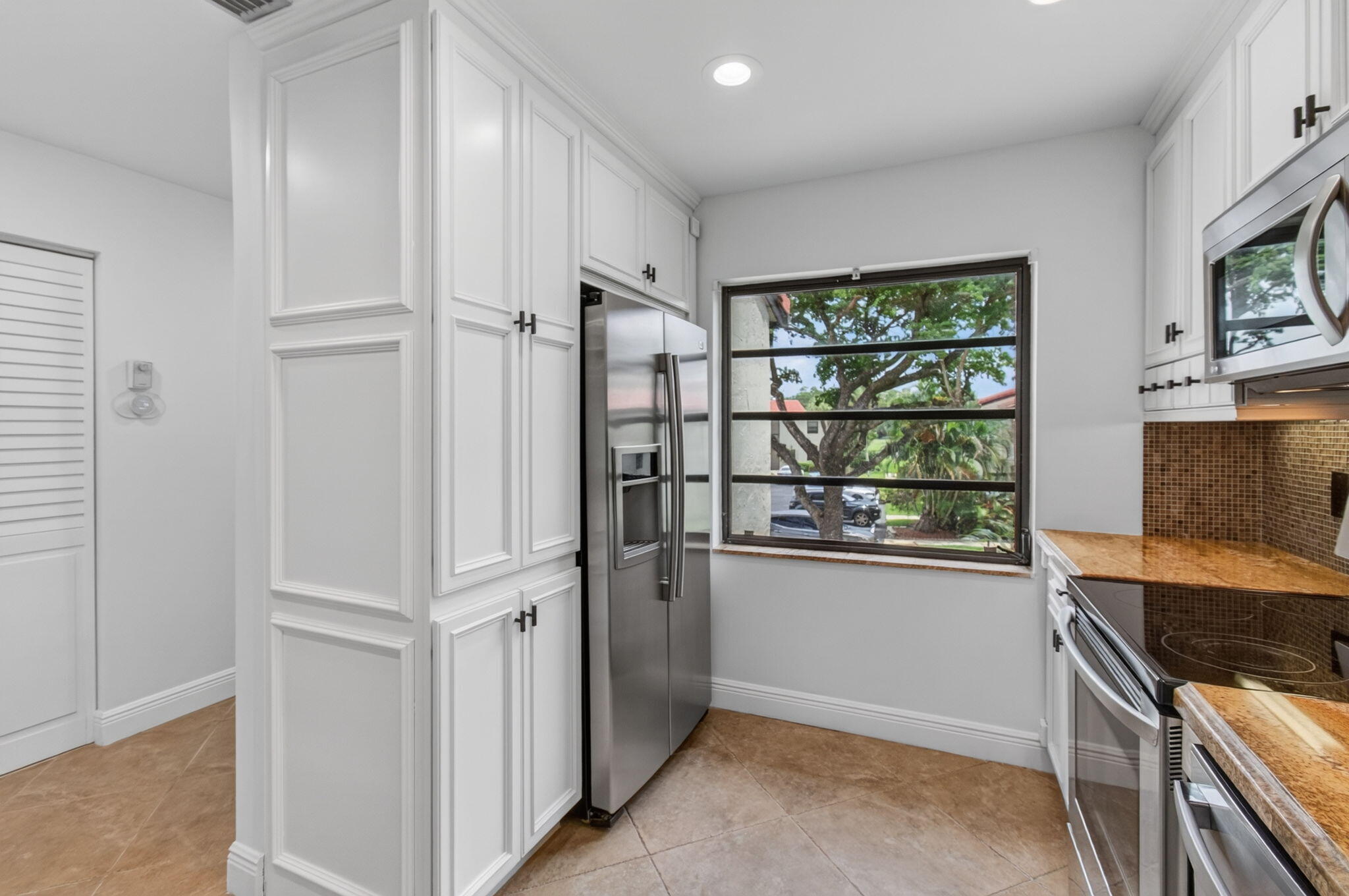 FAIRWAYS OF BOCA LAGO CONDO - Residential