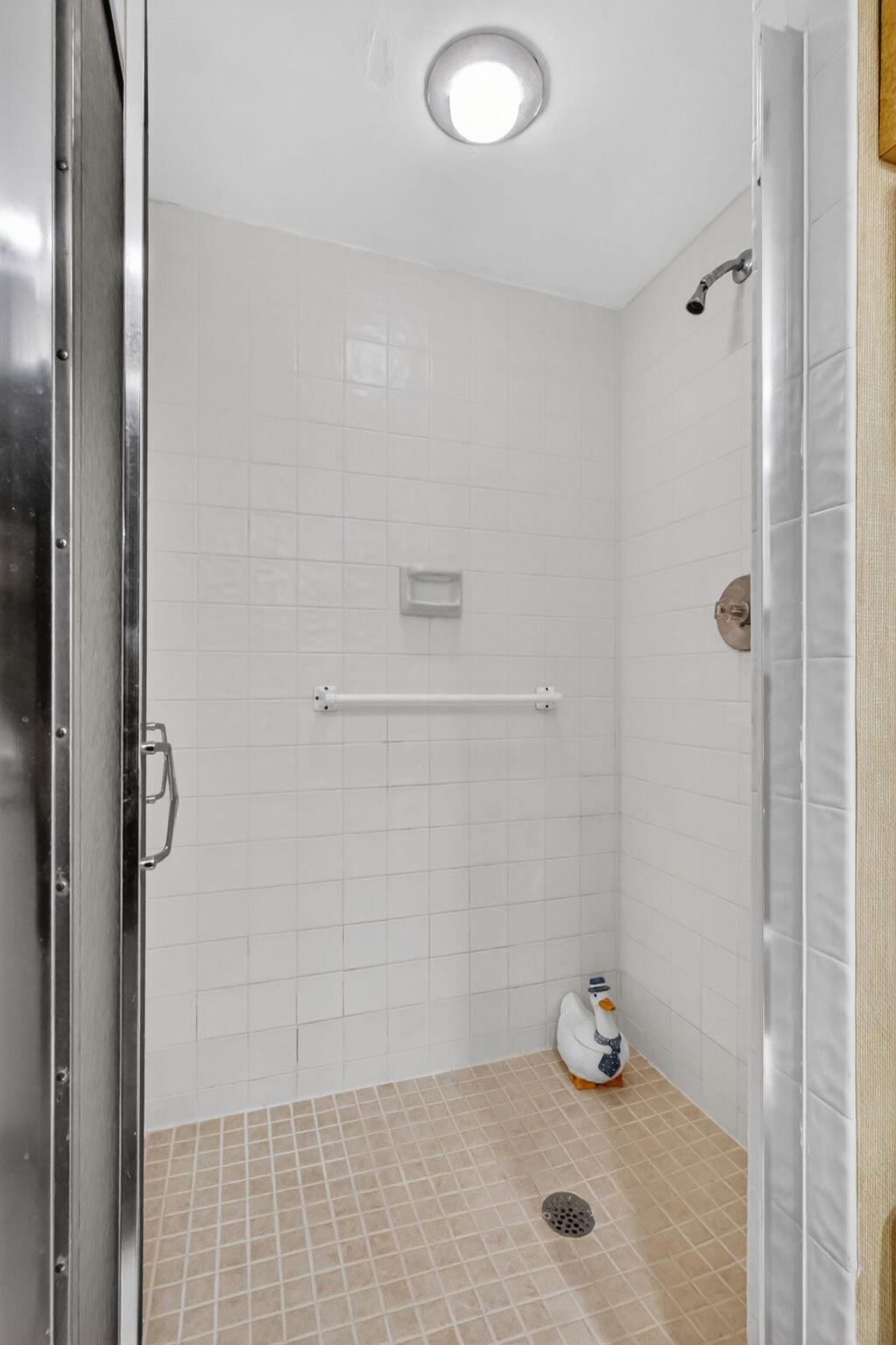CONSULATE CONDO - Residential