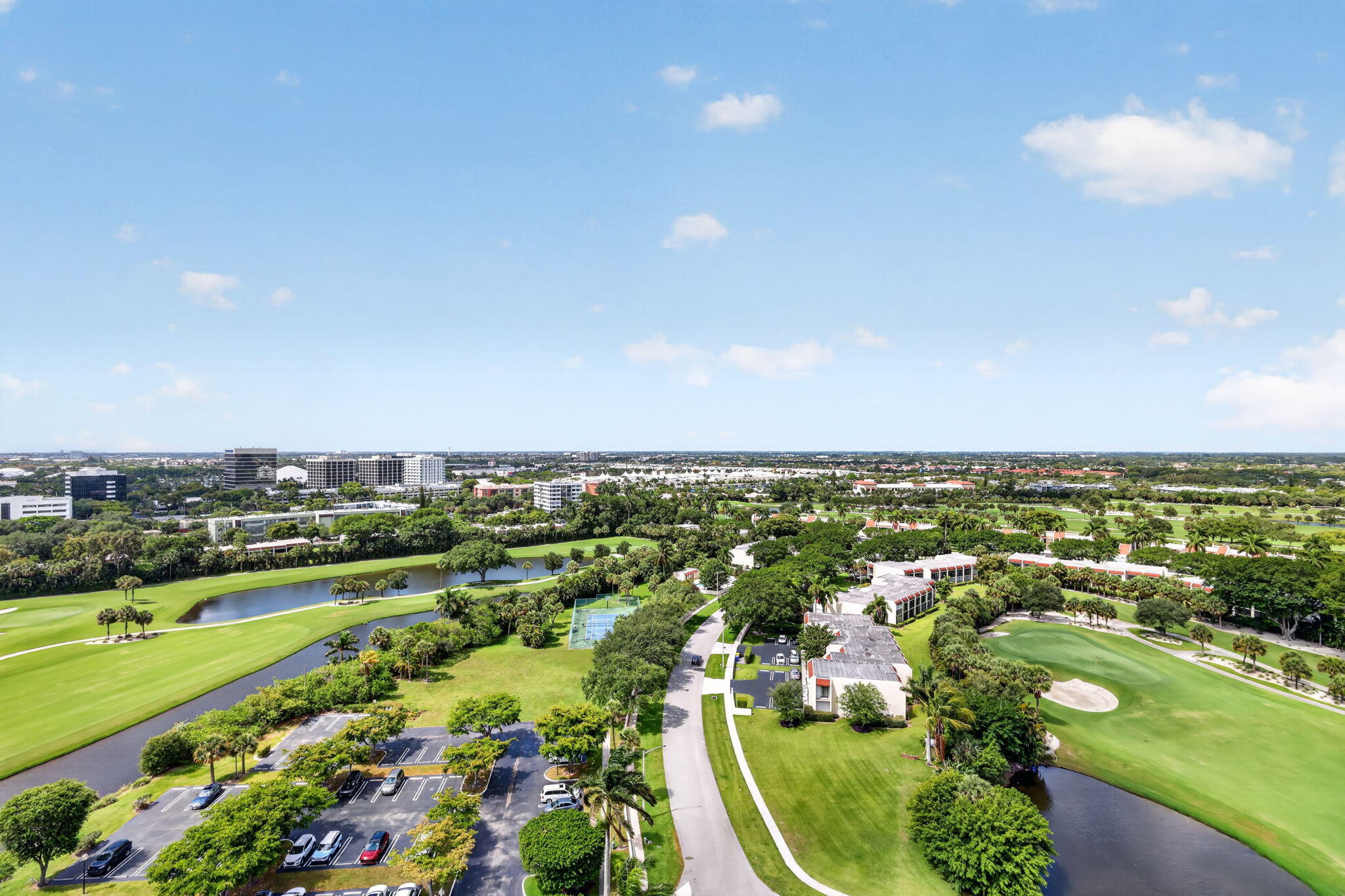 CONSULATE CONDO - Residential