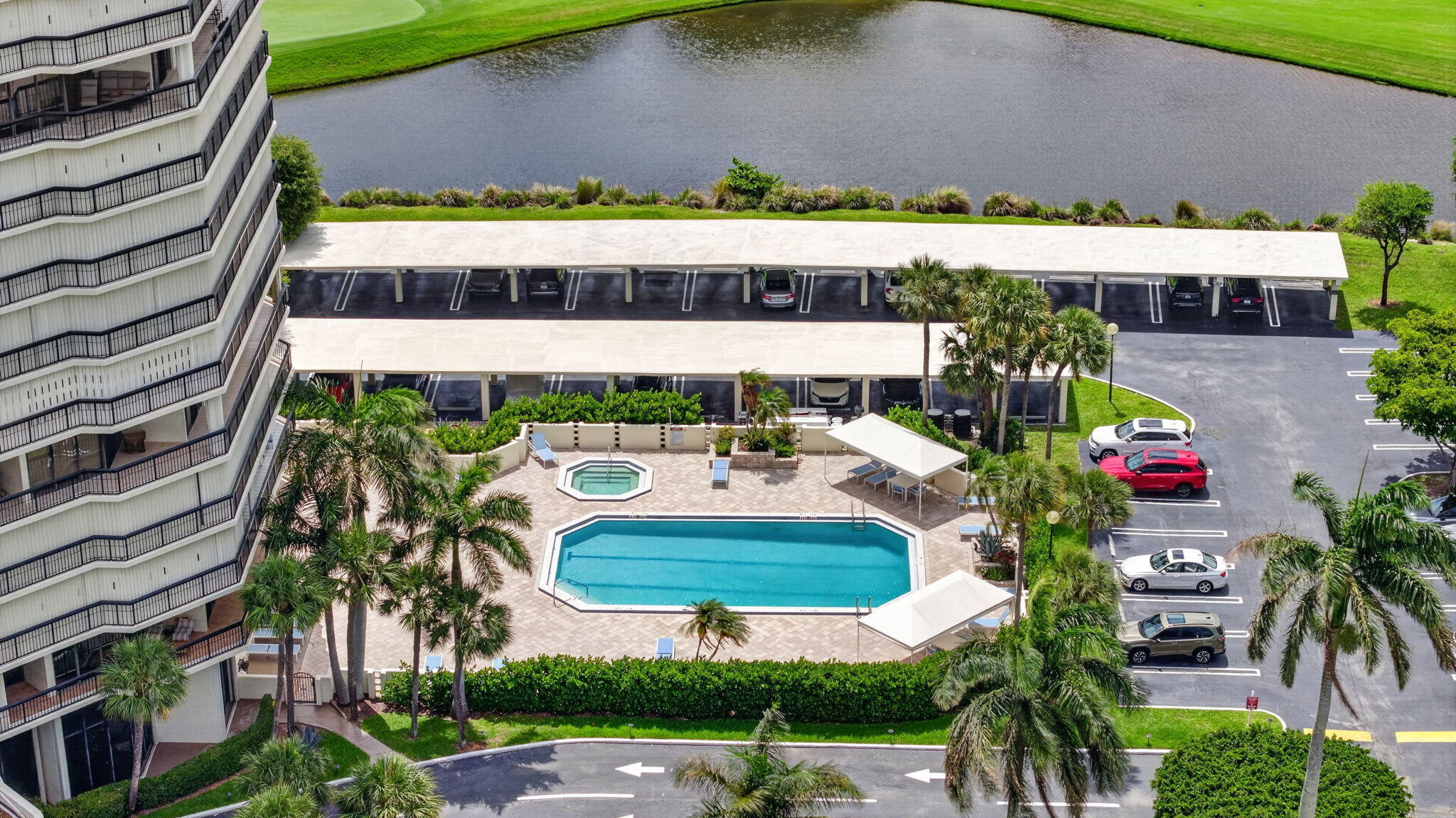 CONSULATE CONDO - Residential
