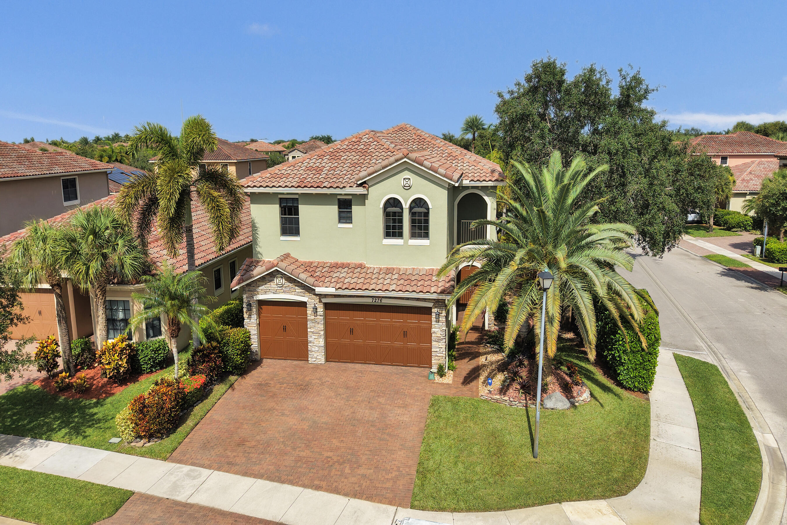 Your private tropical paradise awaits in this beautifully maintained 5-bedroom, 4-bathroom home on a desirable corner lot in the heart of Parkland. Built in 2010, this move-in-ready home features a spacious layout with a formal living room, separate family room, formal dining room, and a large kitchen with a walk-in pantry. Step outside to your own backyard oasis complete with a screened patio, state-of-the-art pool and spa, and lush landscaping—perfect for relaxing or entertaining. Recent updates include two newer A/C systems (2023 & 2026) and a water heater replaced in 2023. Located in a sought-after community with Parkland's top-rated A schools, this meticulously maintained home is ready for its next owner.