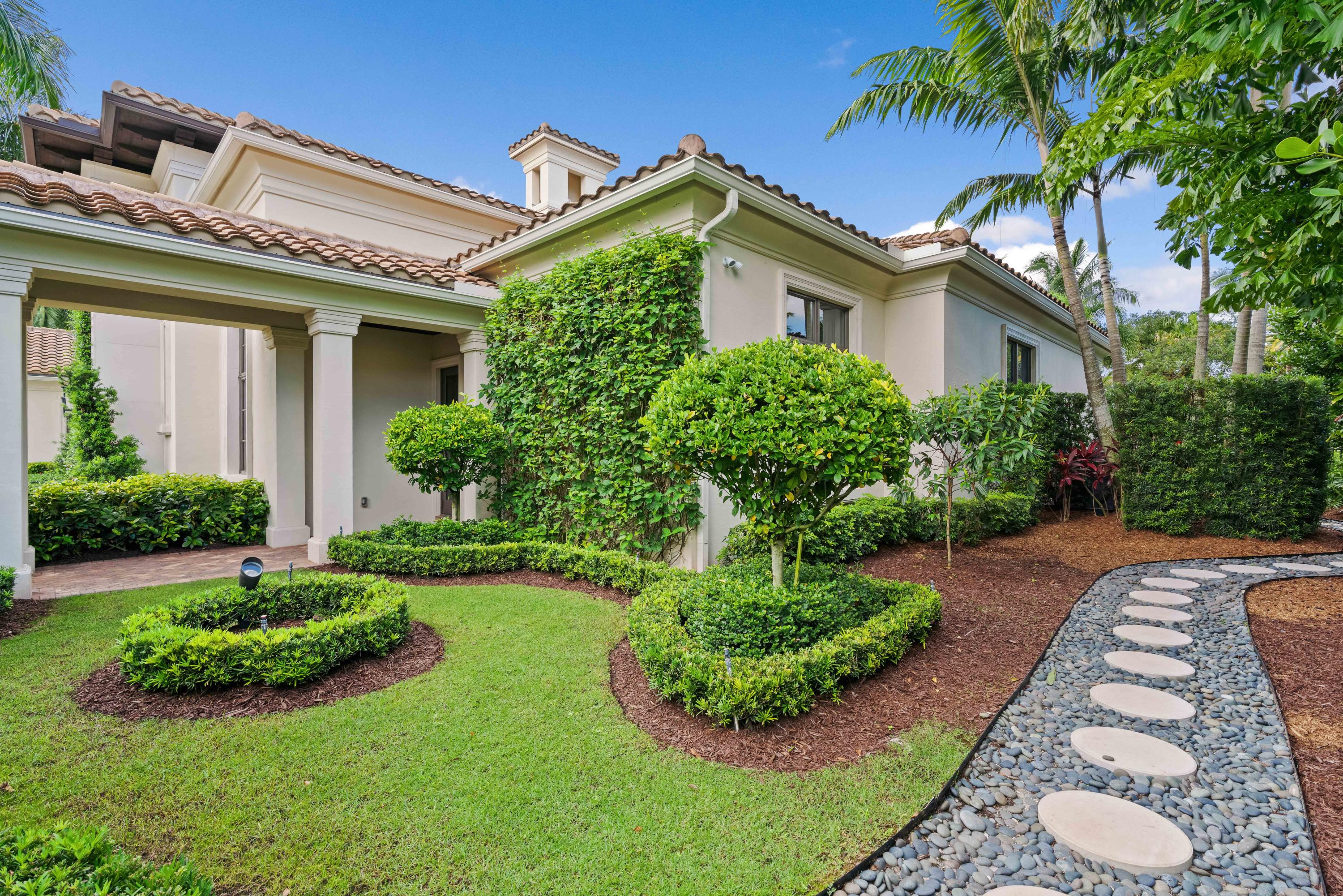 OLD PALM - Residential
