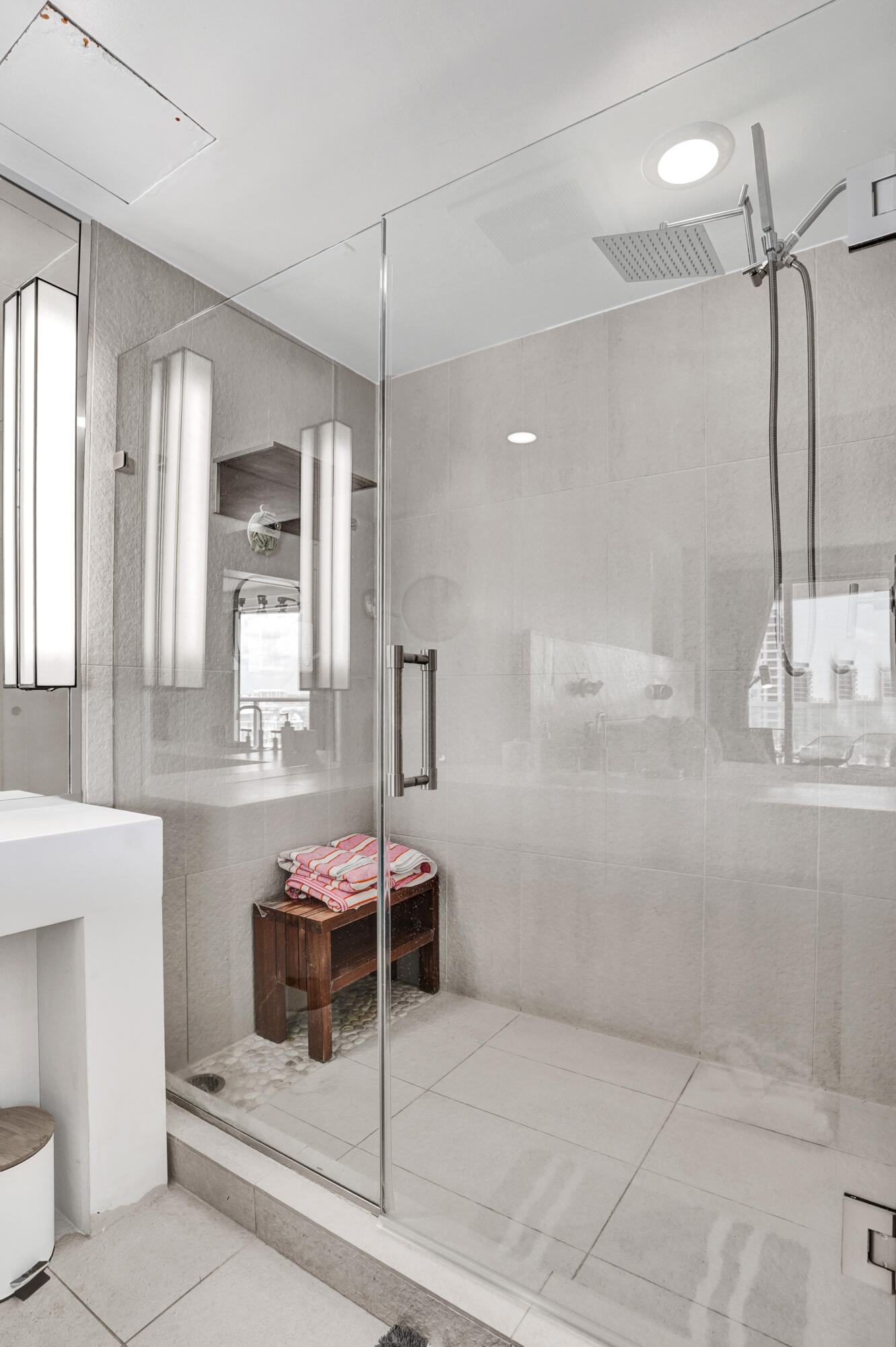 FORT LAUDERDALE RESIDENCES CONDO - Residential
