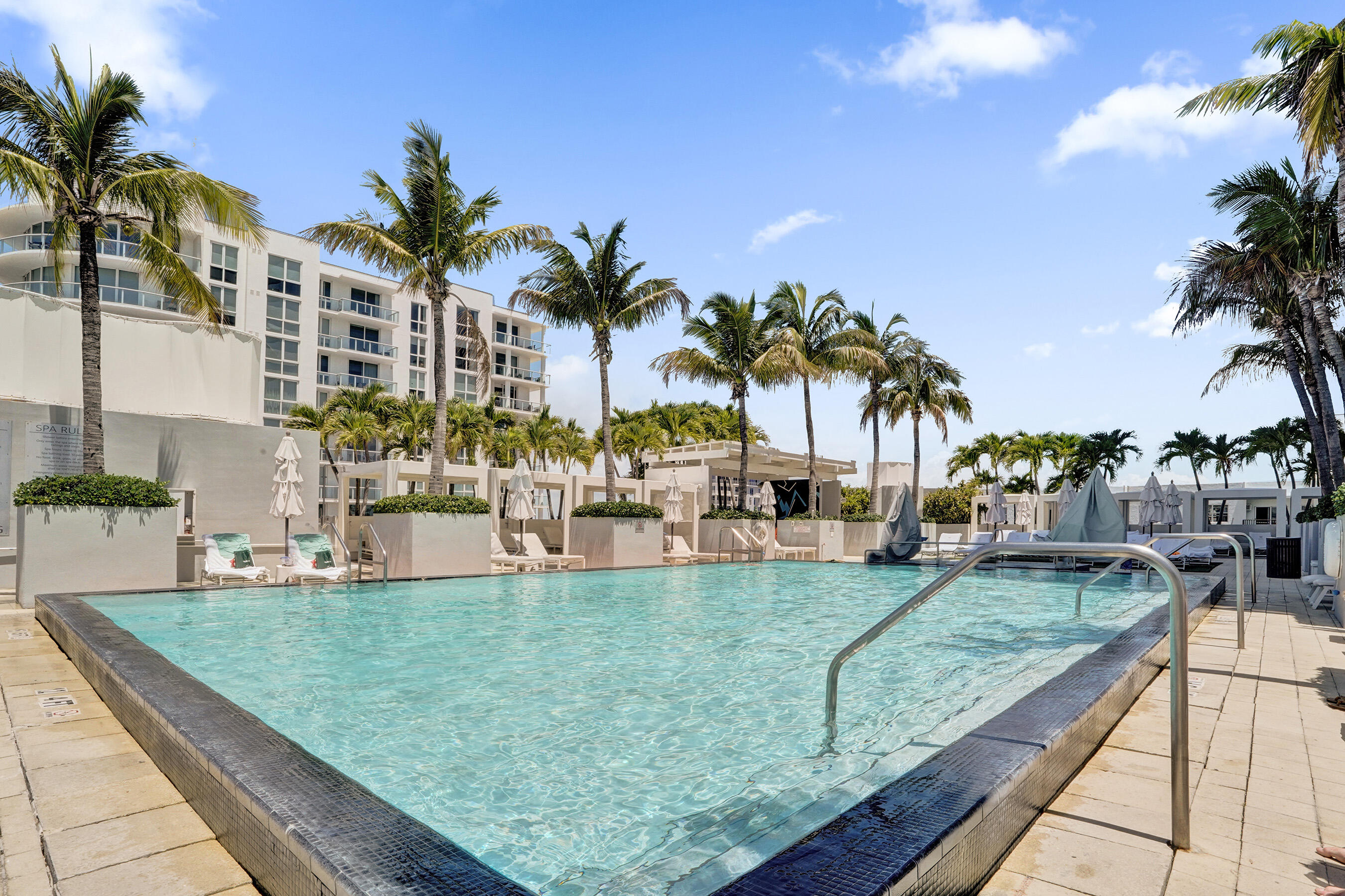 FORT LAUDERDALE RESIDENCES CONDO - Residential