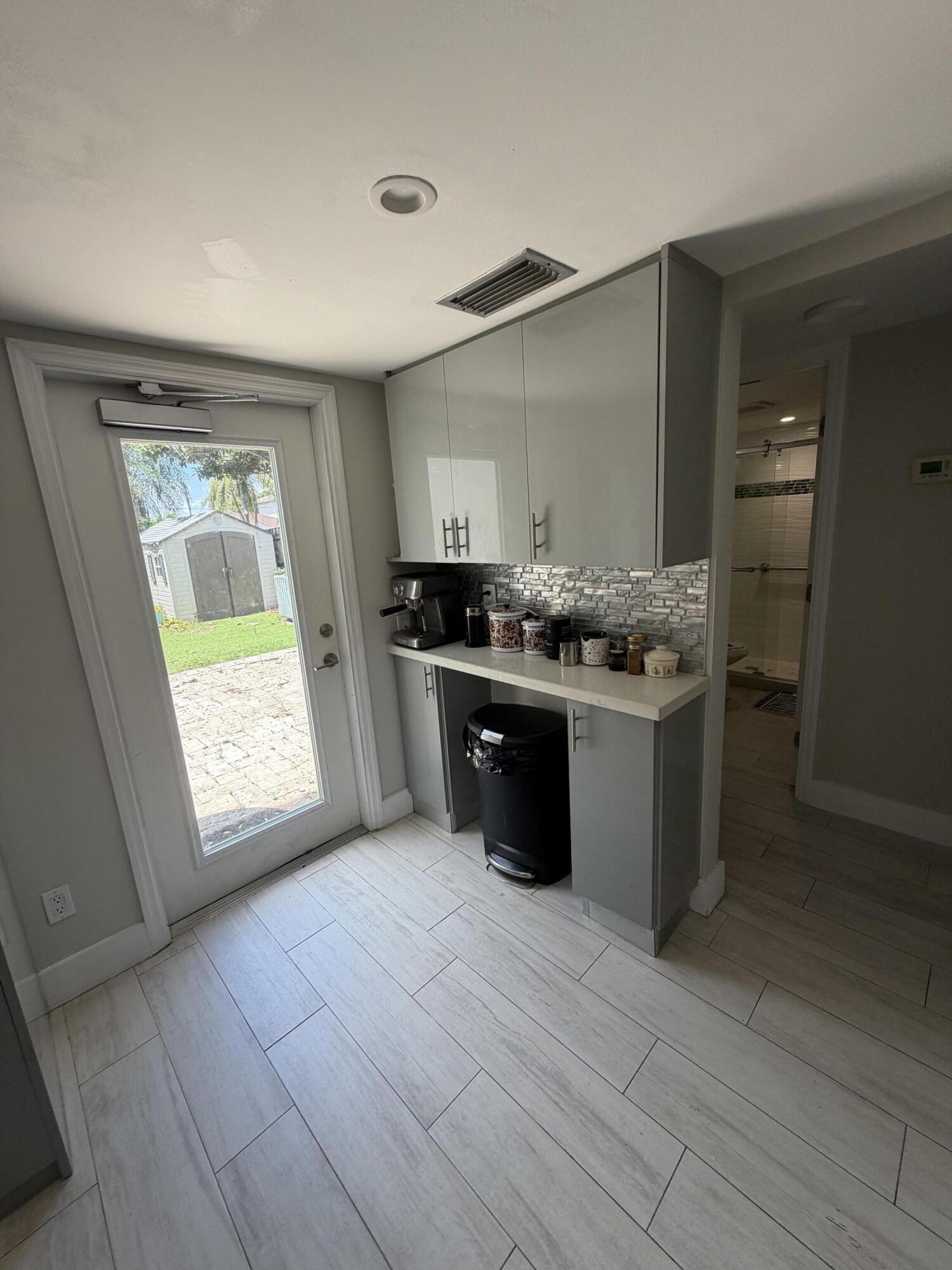 SUMMERTIME SUBDIVISION - Residential Lease