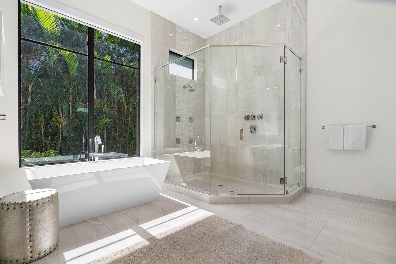 ST ANDREWS COUNTRY CLUB - Residential