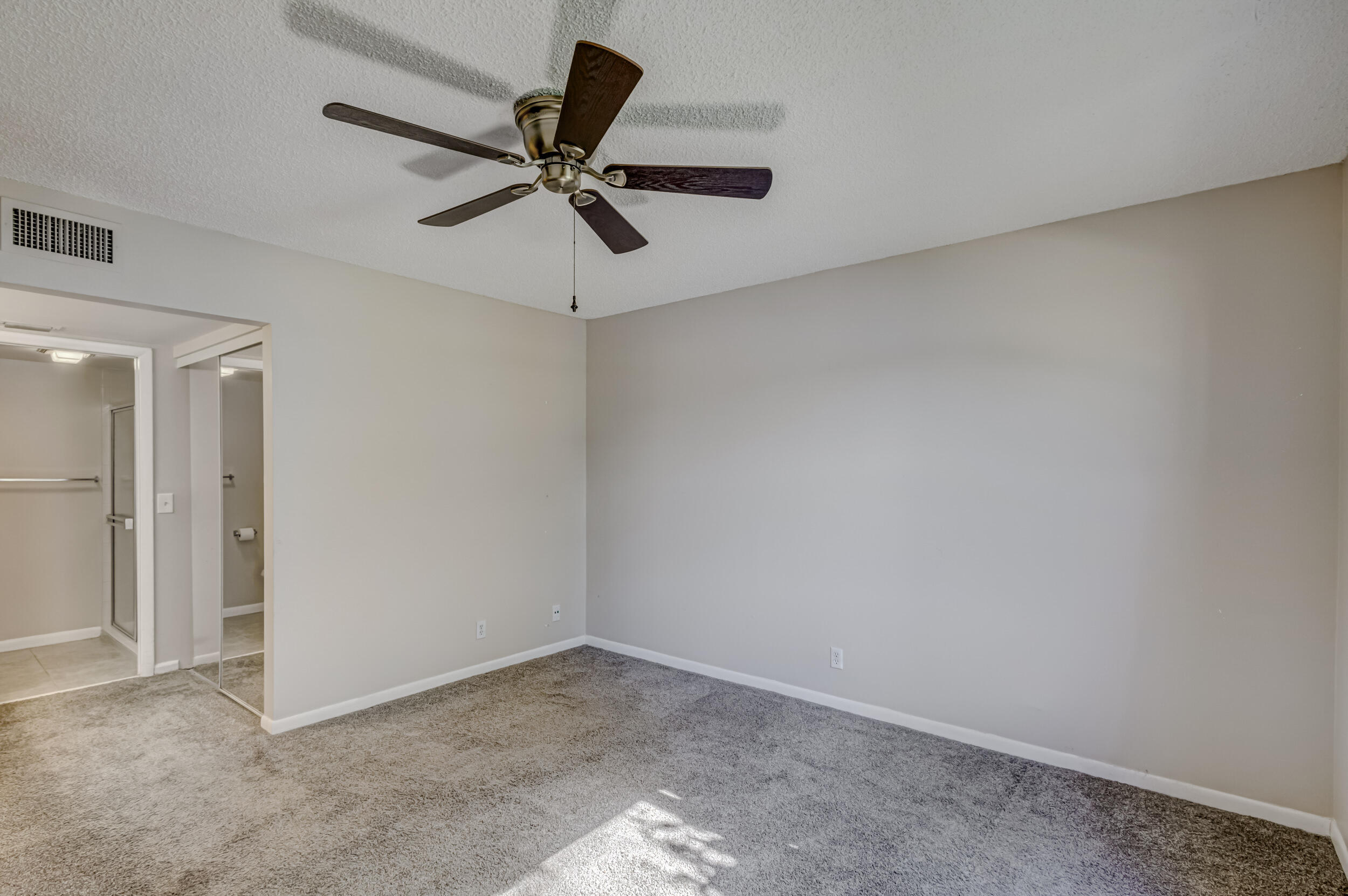 SABAL RIDGE CONDO - Residential Lease