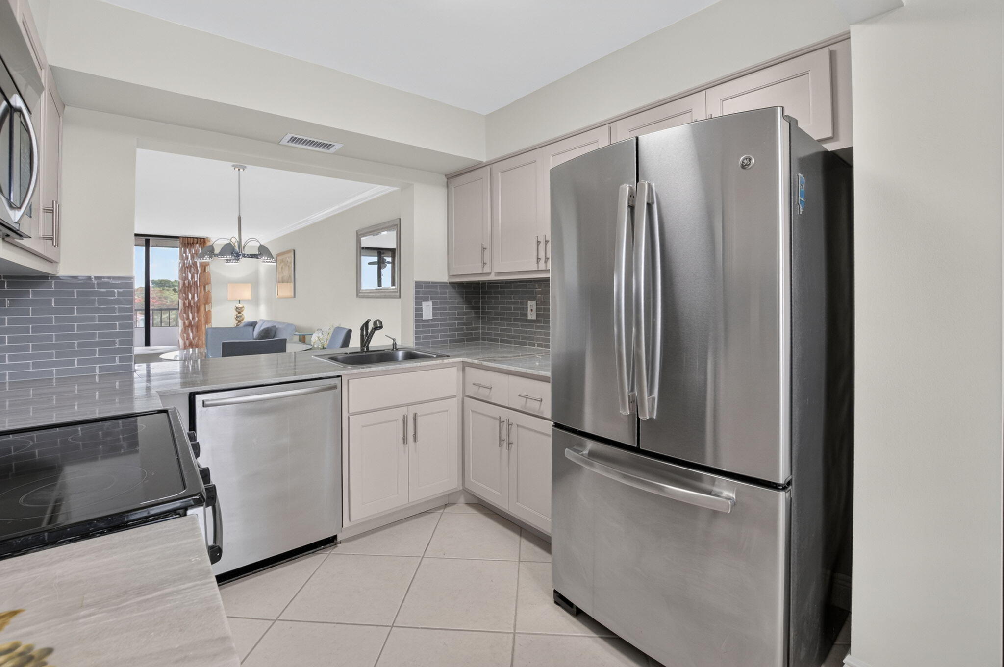 SOUTHWINDS AT CROSSWINDS CONDO - Residential