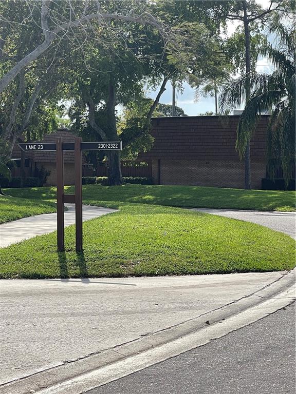 SHERWOOD LAKES - Residential