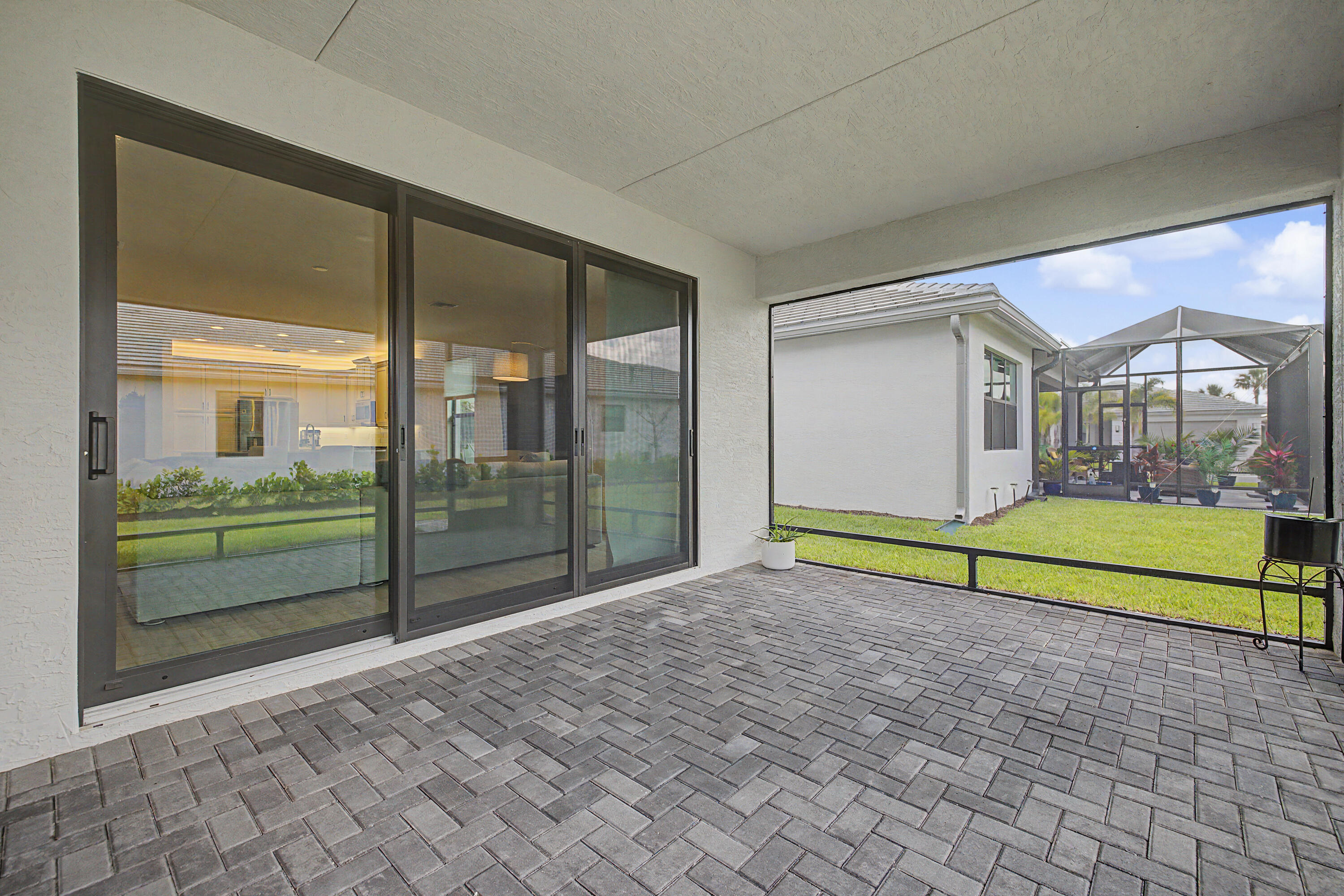 VALENCIA WALK AT RIVERLAND - Residential