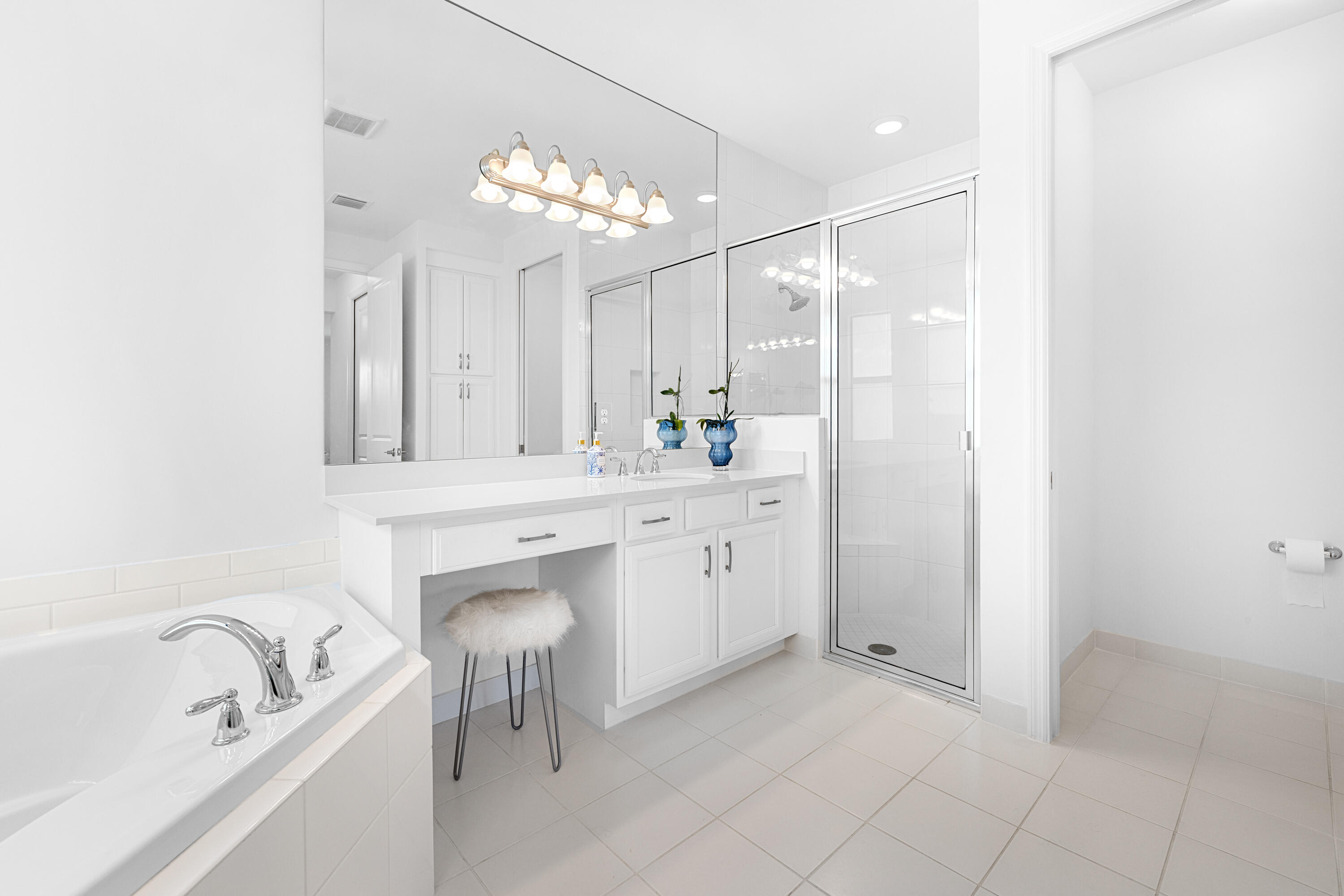 VALENCIA WALK AT RIVERLAND - Residential