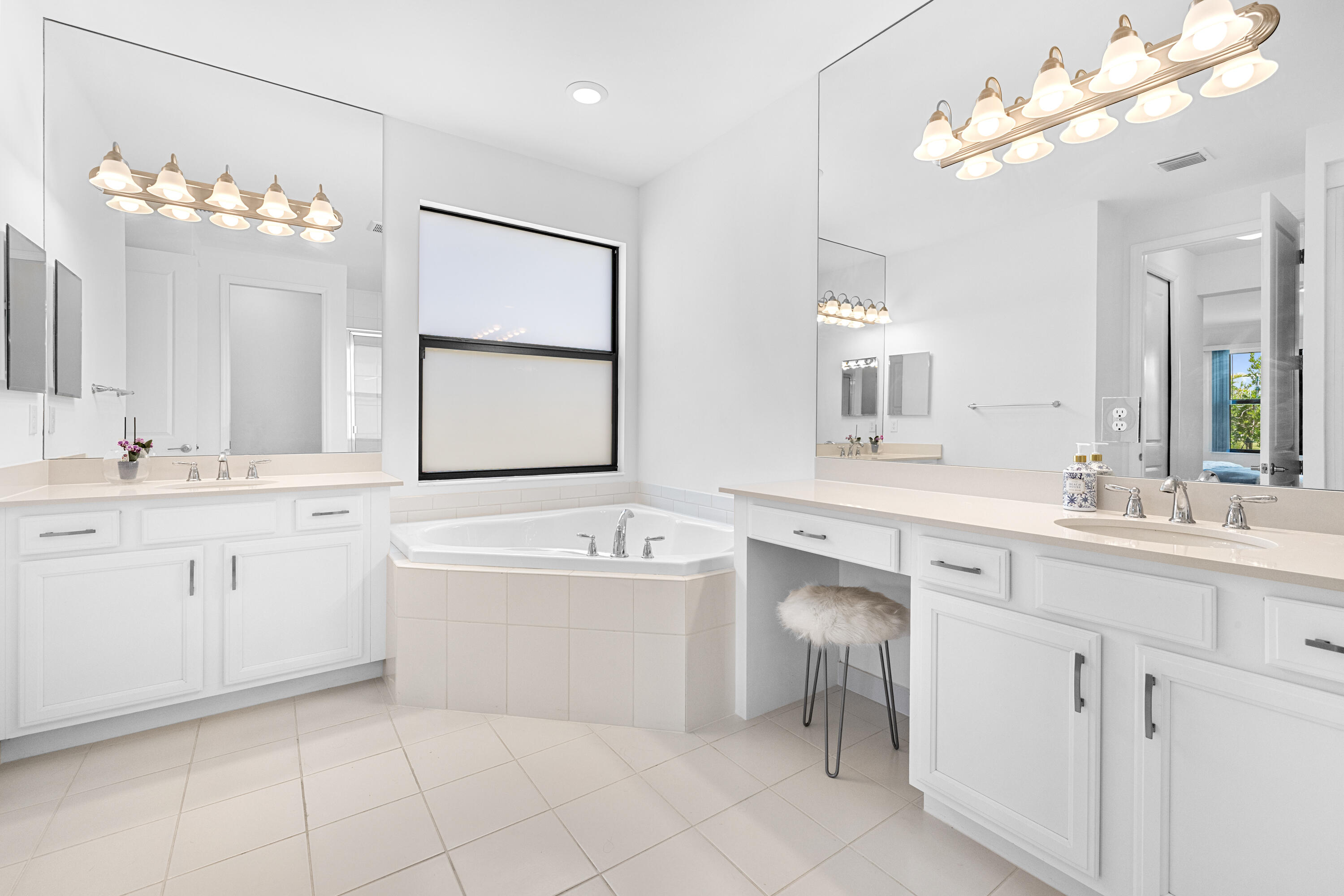 VALENCIA WALK AT RIVERLAND - Residential
