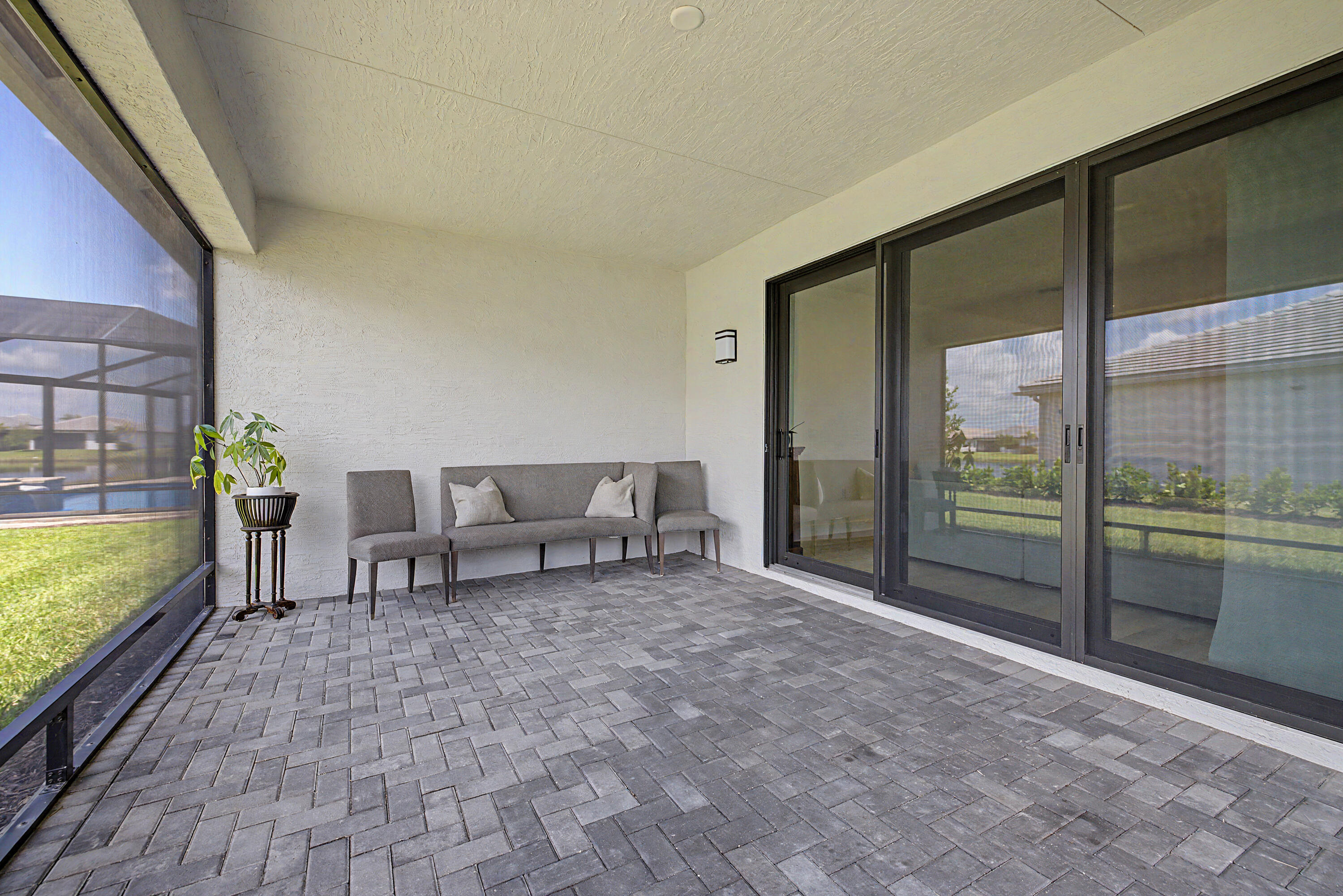 VALENCIA WALK AT RIVERLAND - Residential