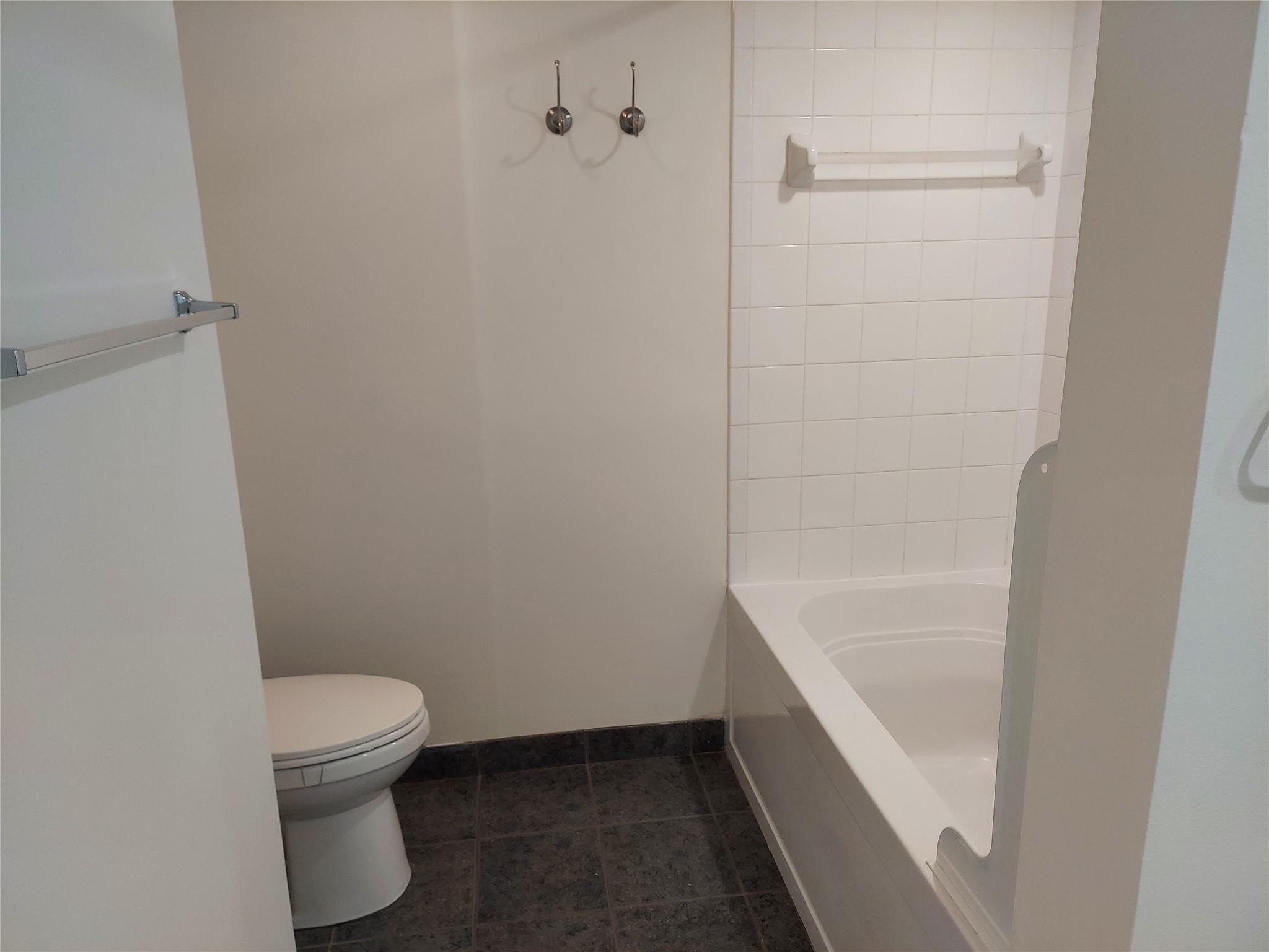 WAVERLY AT LAS OLAS CONDO - Residential Lease