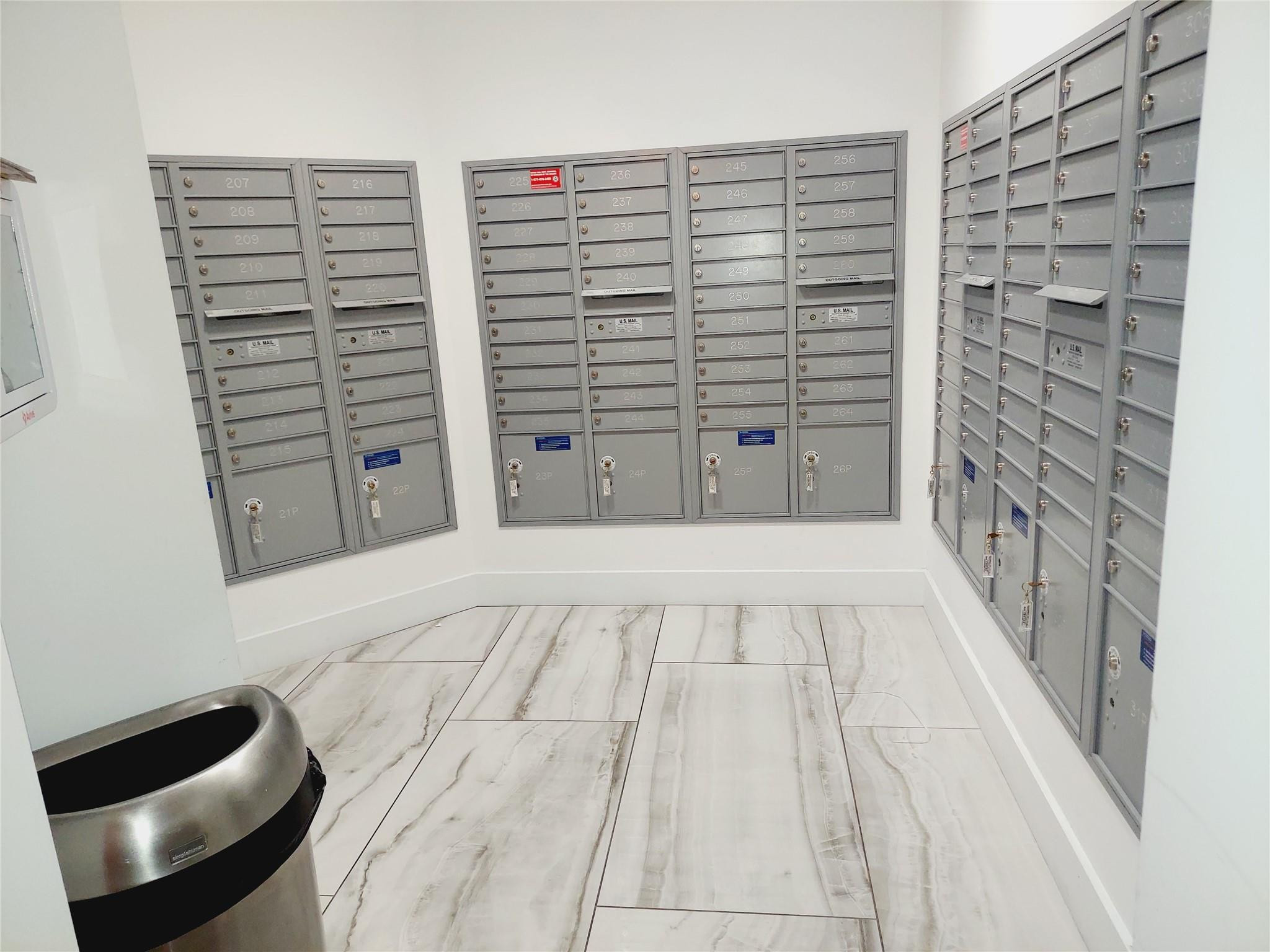WAVERLY AT LAS OLAS CONDO - Residential Lease