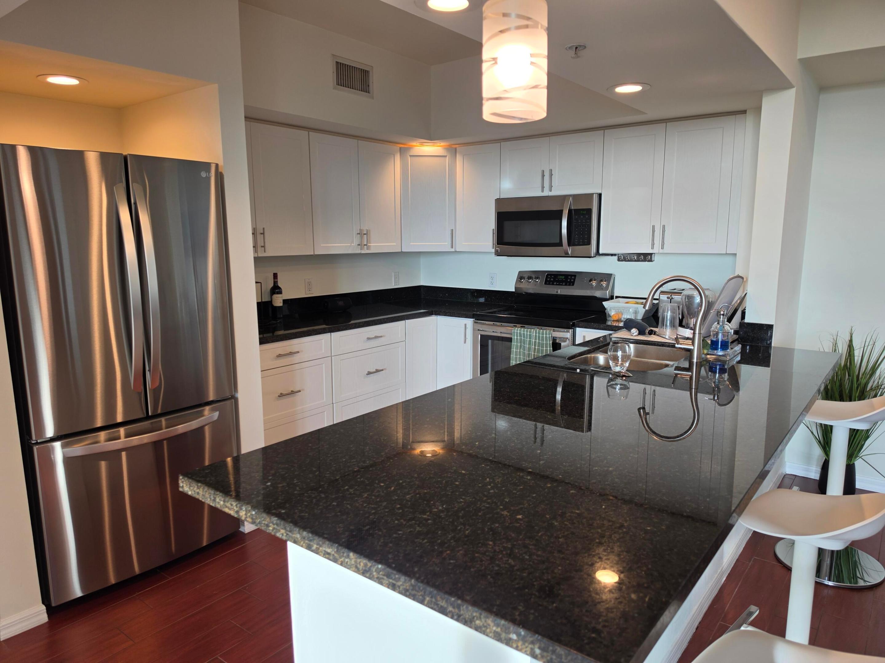 WAVERLY AT LAS OLAS CONDO - Residential Lease