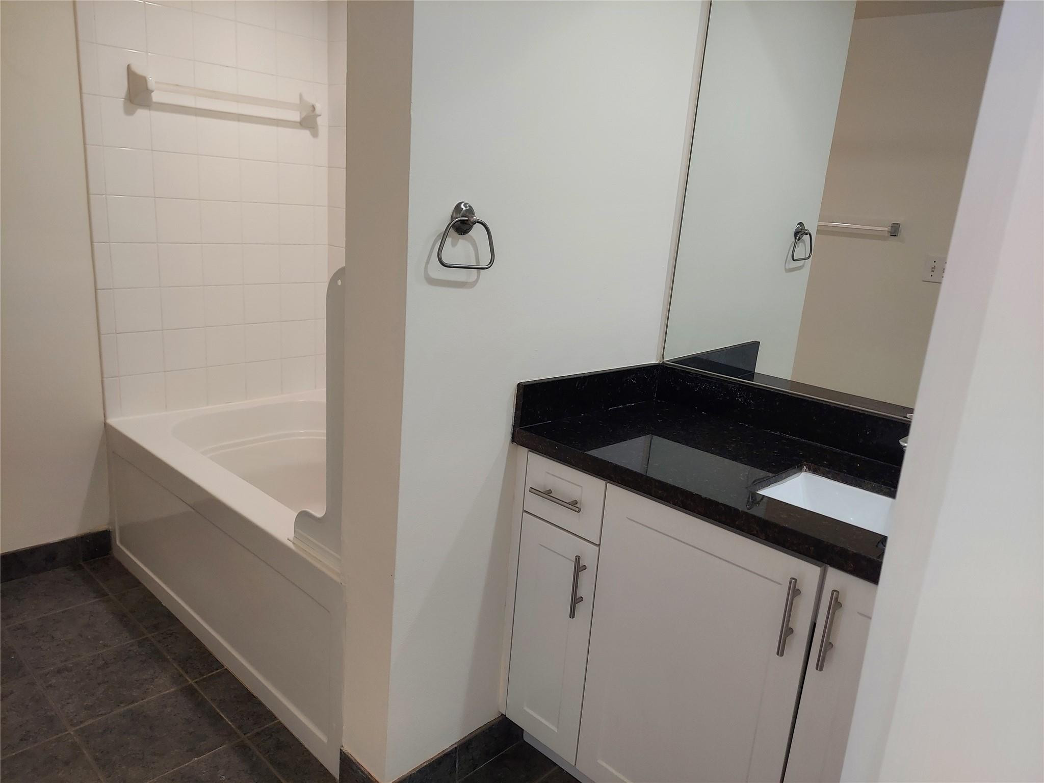 WAVERLY AT LAS OLAS CONDO - Residential Lease